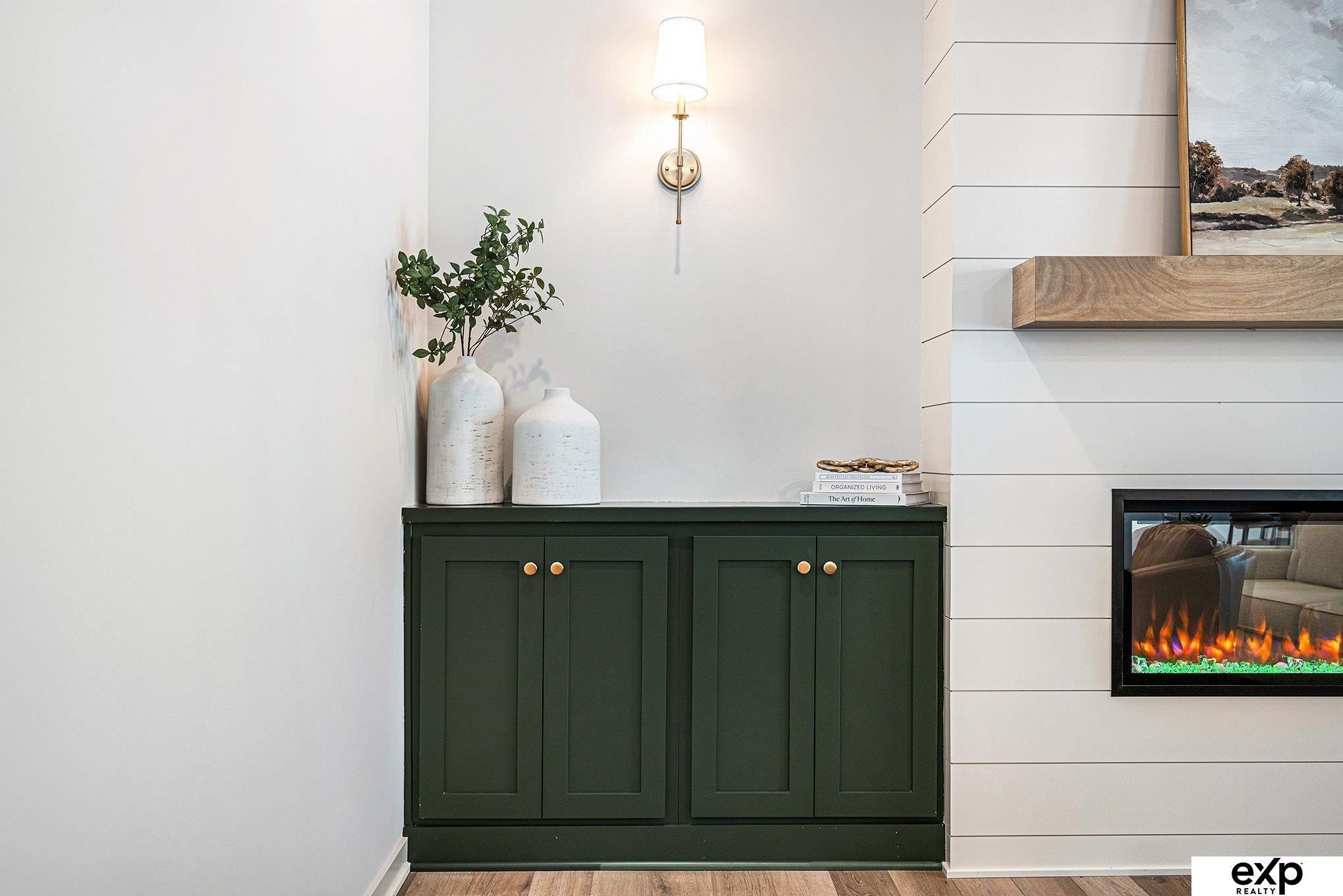 18750 Pinehurst Avenue. Gretna, NE 68028