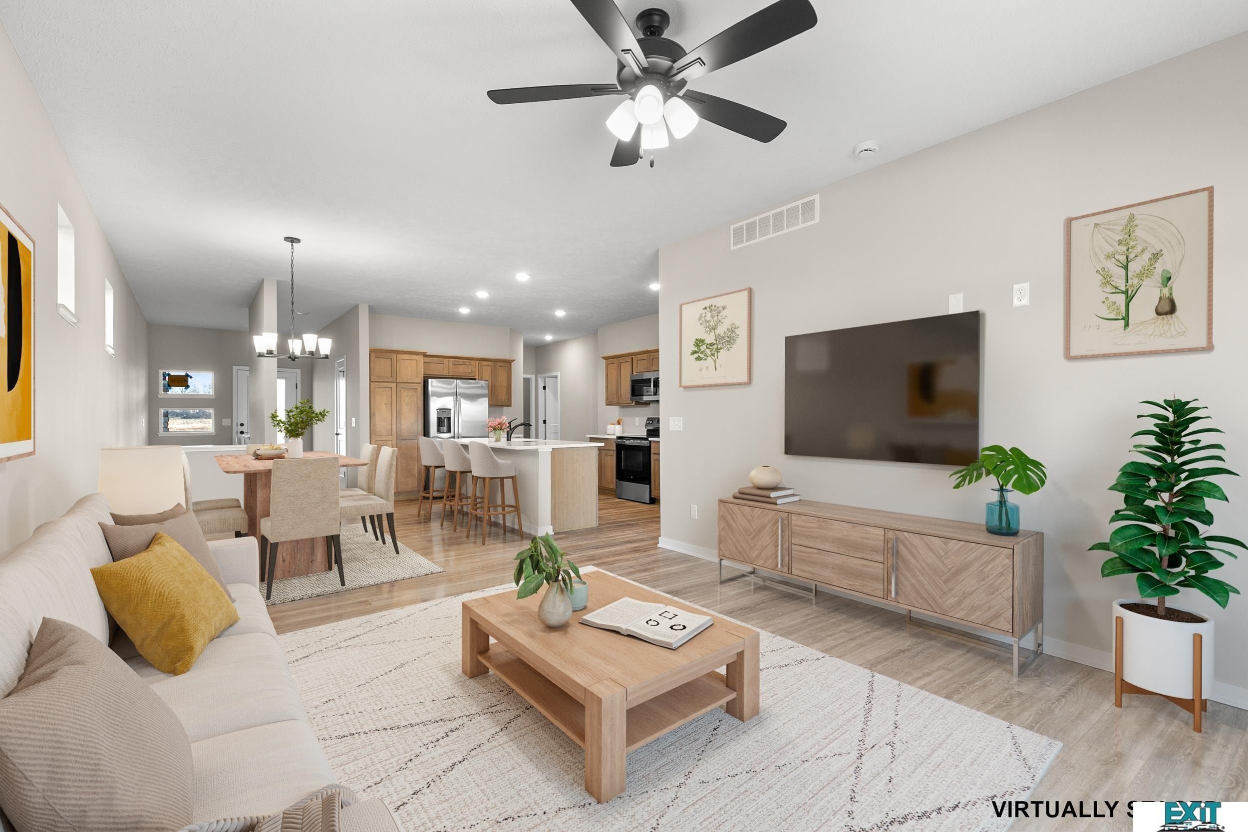 10216 Hascall Circle. Lincoln, NE 68520