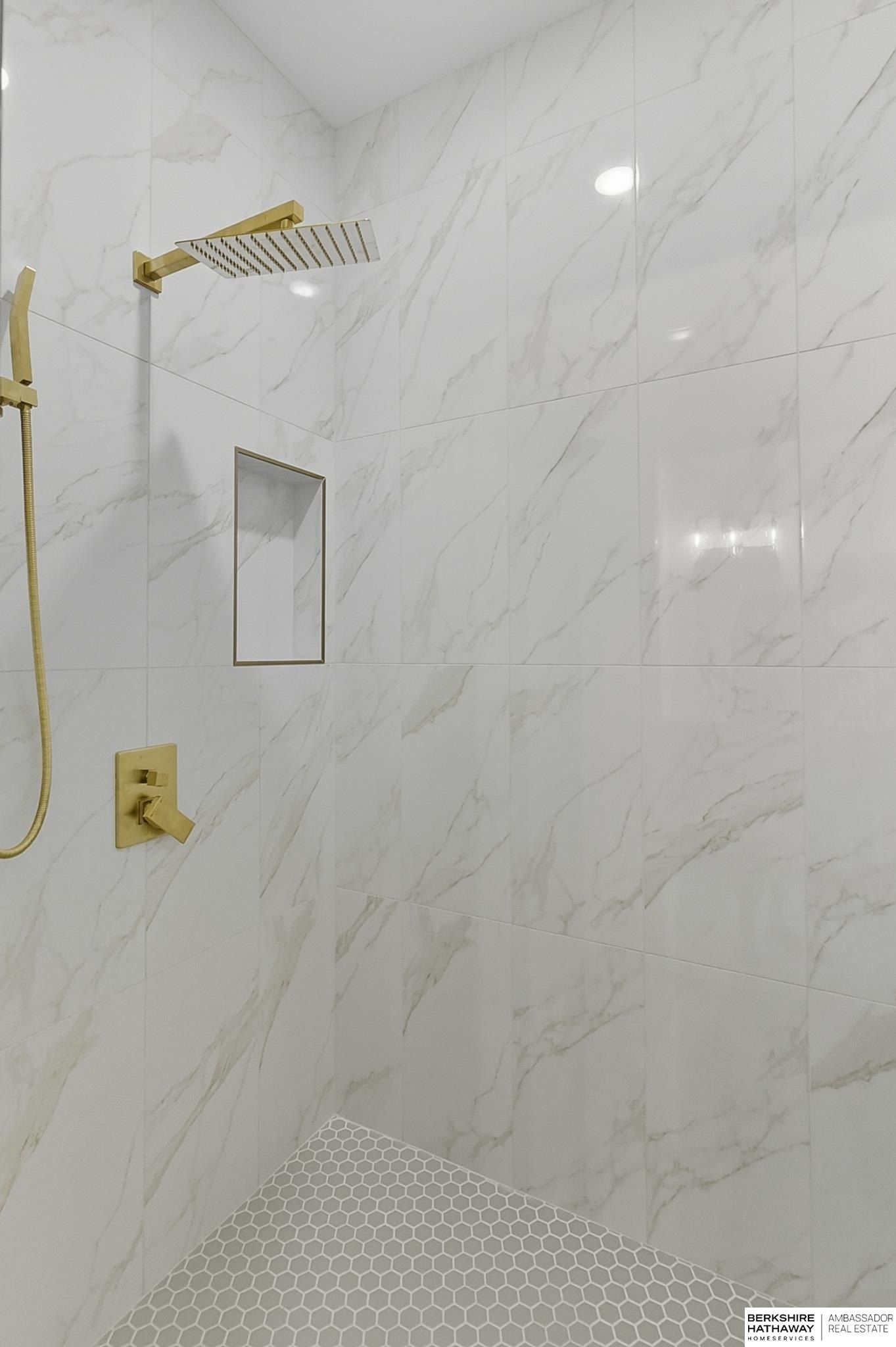 6333 N 207Th Street. Elkhorn, NE 68022