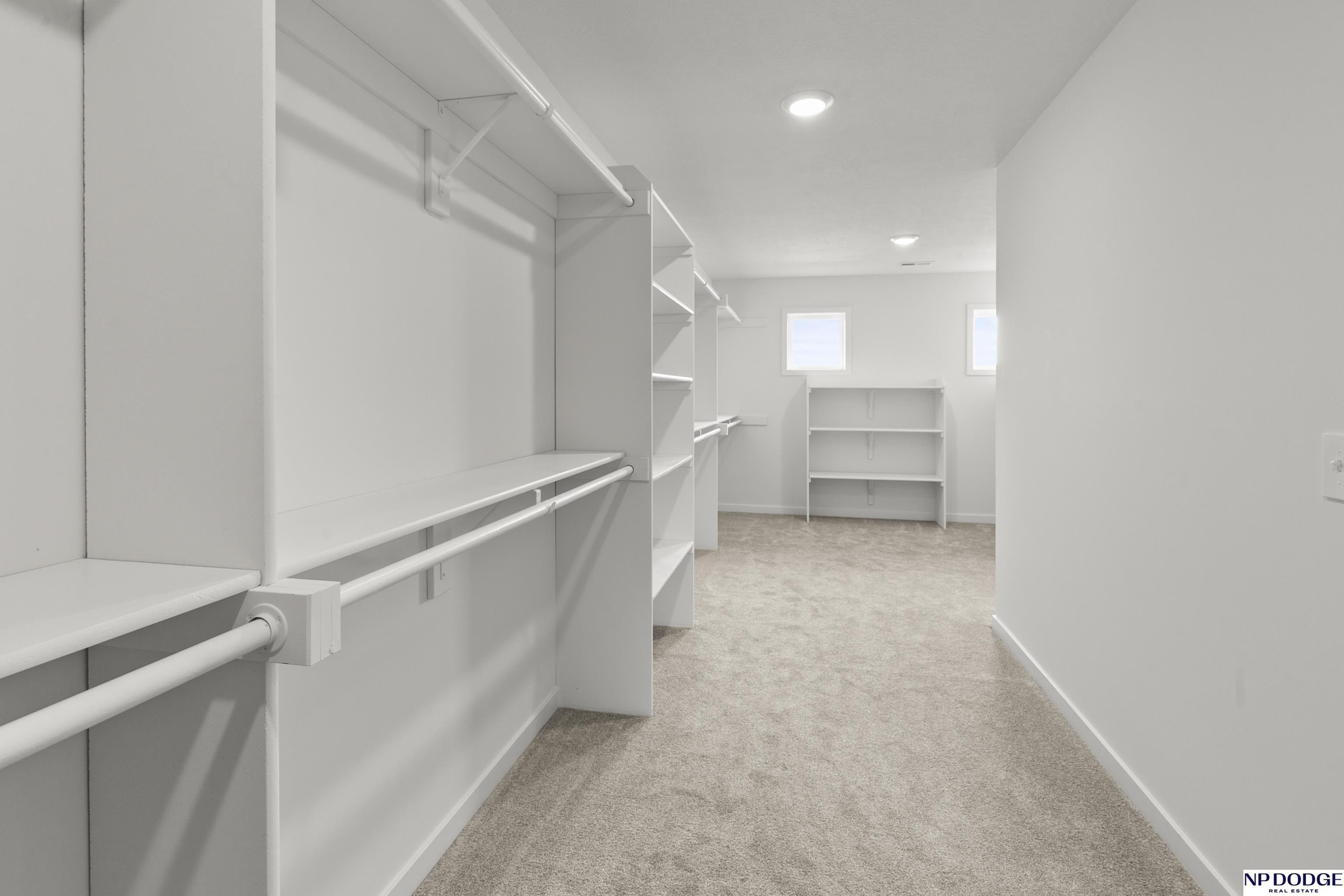 20976 Ogden Street. Elkhorn, NE 68022