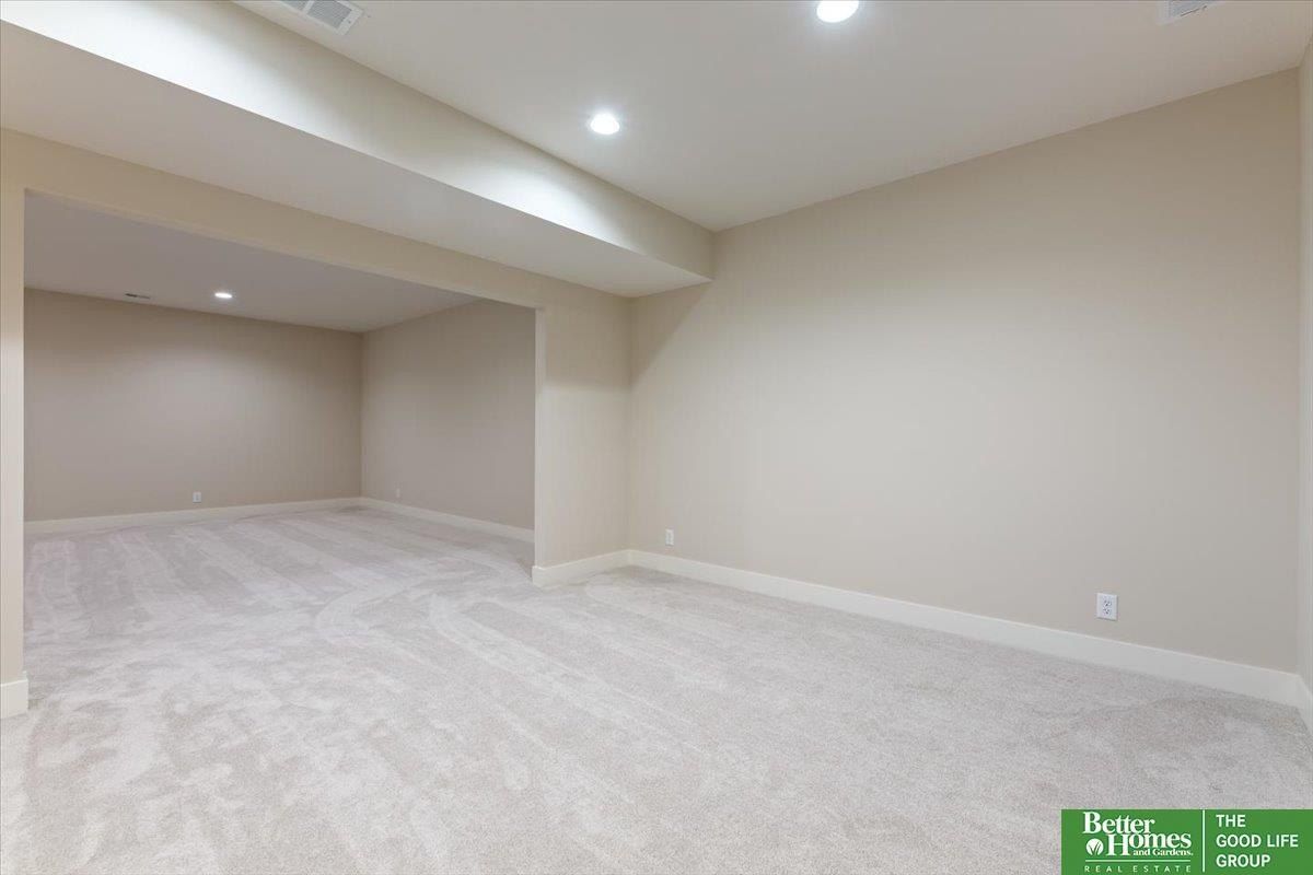 5920 N 208Th Street. Elkhorn, NE 68022