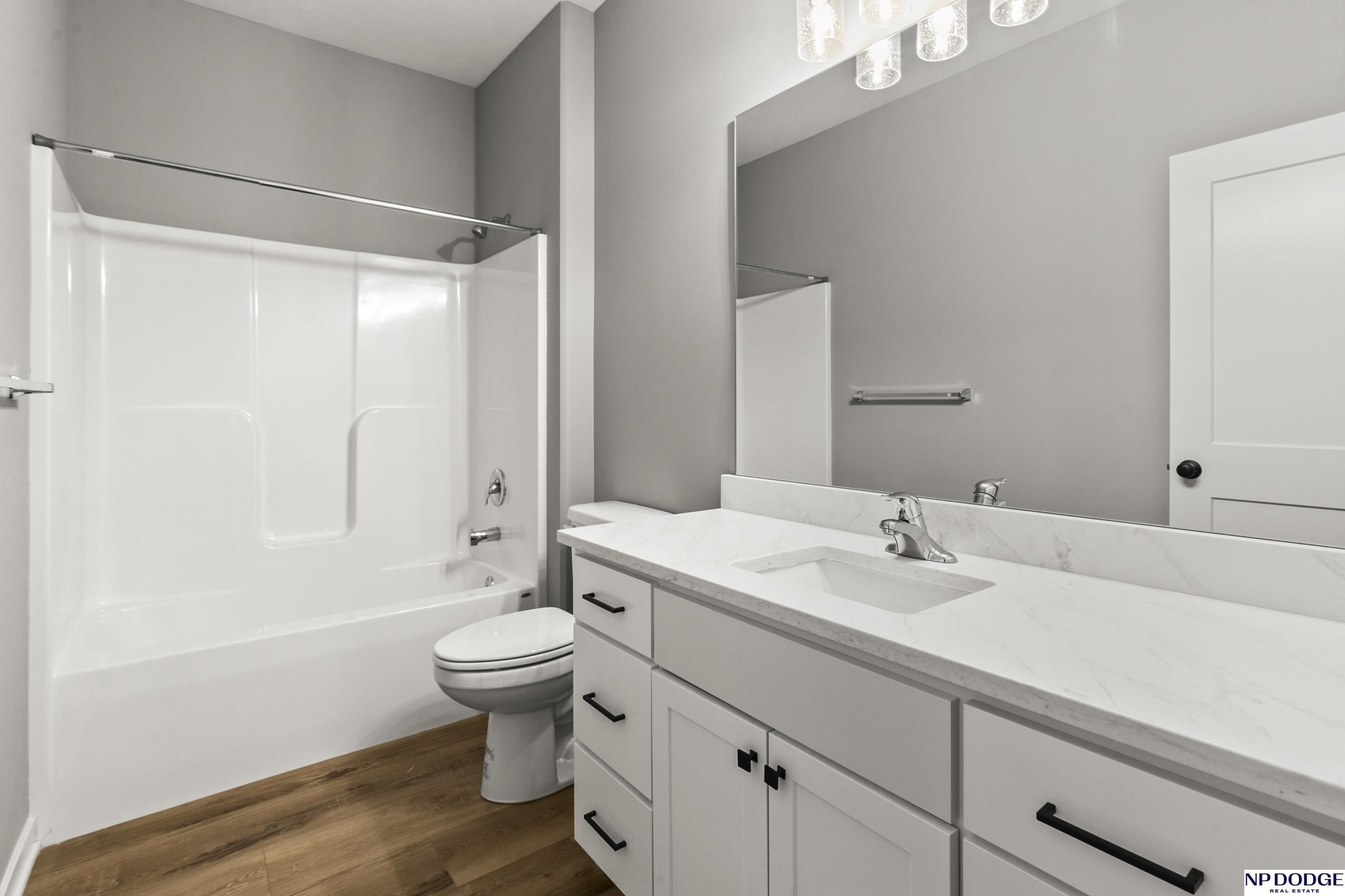 9228 S 71 Avenue. Papillion, NE 68133