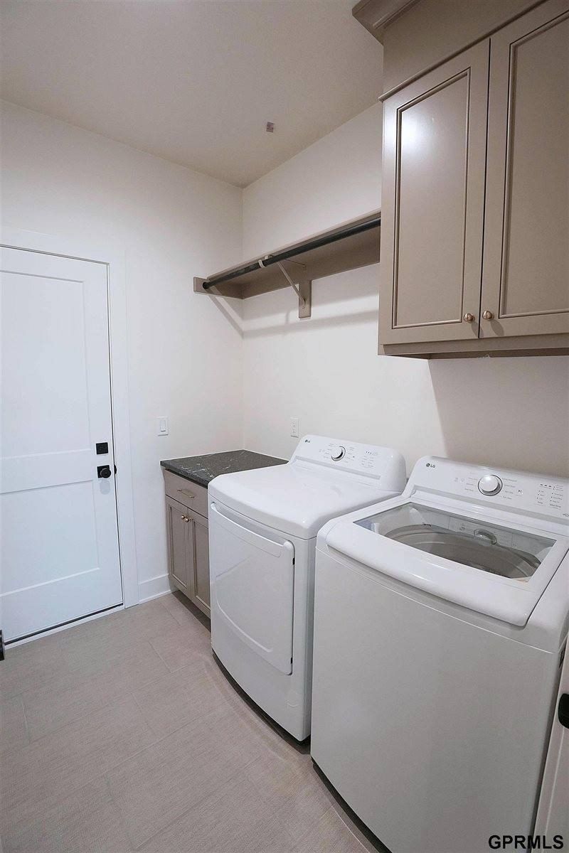 18104 Cooper Street. Gretna, NE 68028