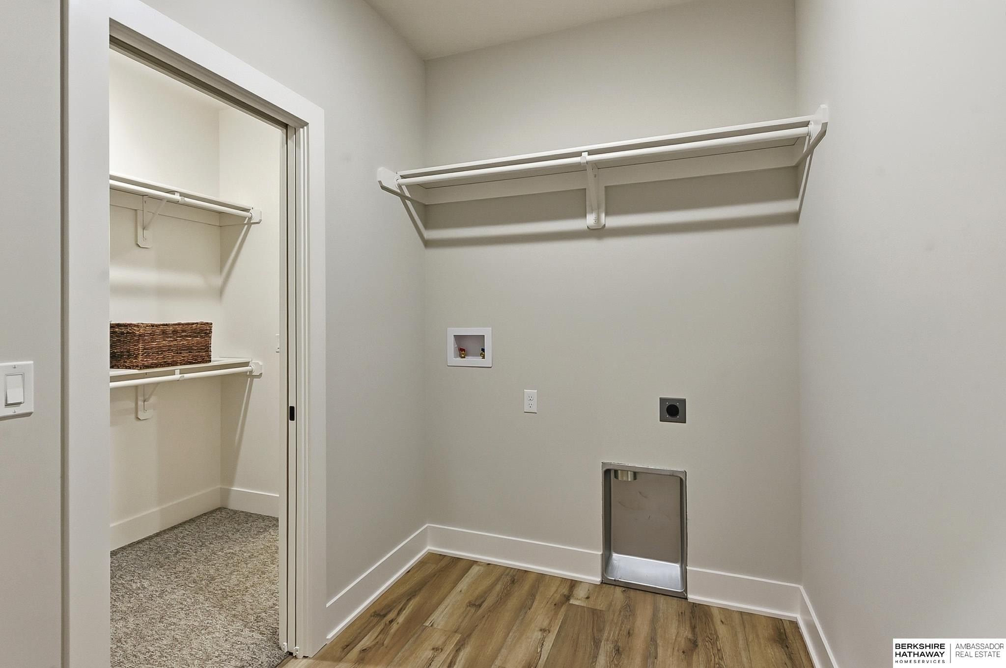 10901 N 161 Street. Bennington, NE 68007