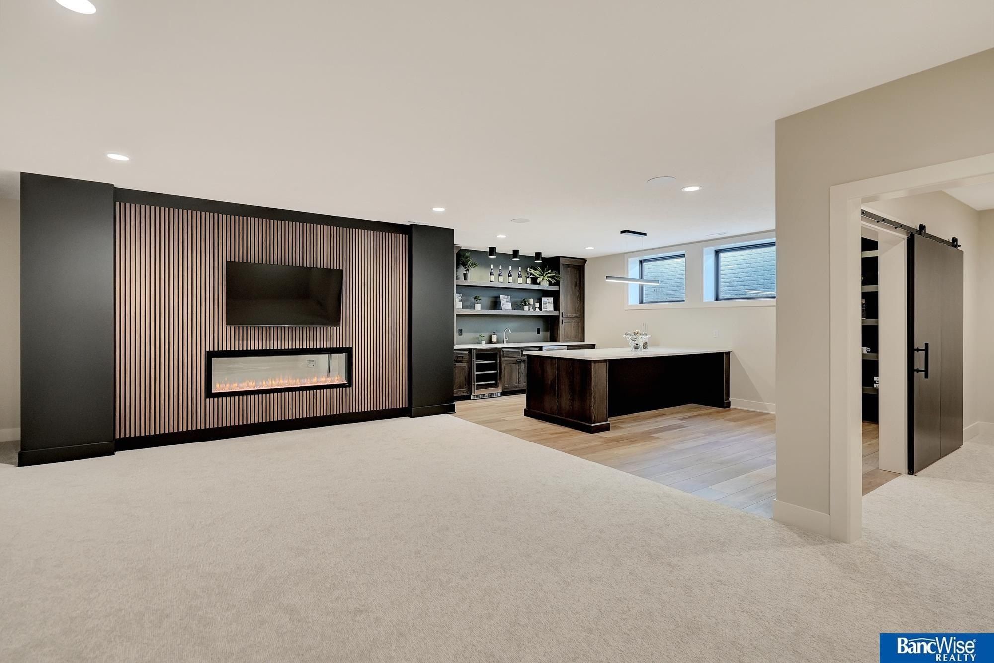 4224 Sundrop Court. Lincoln, NE 68516