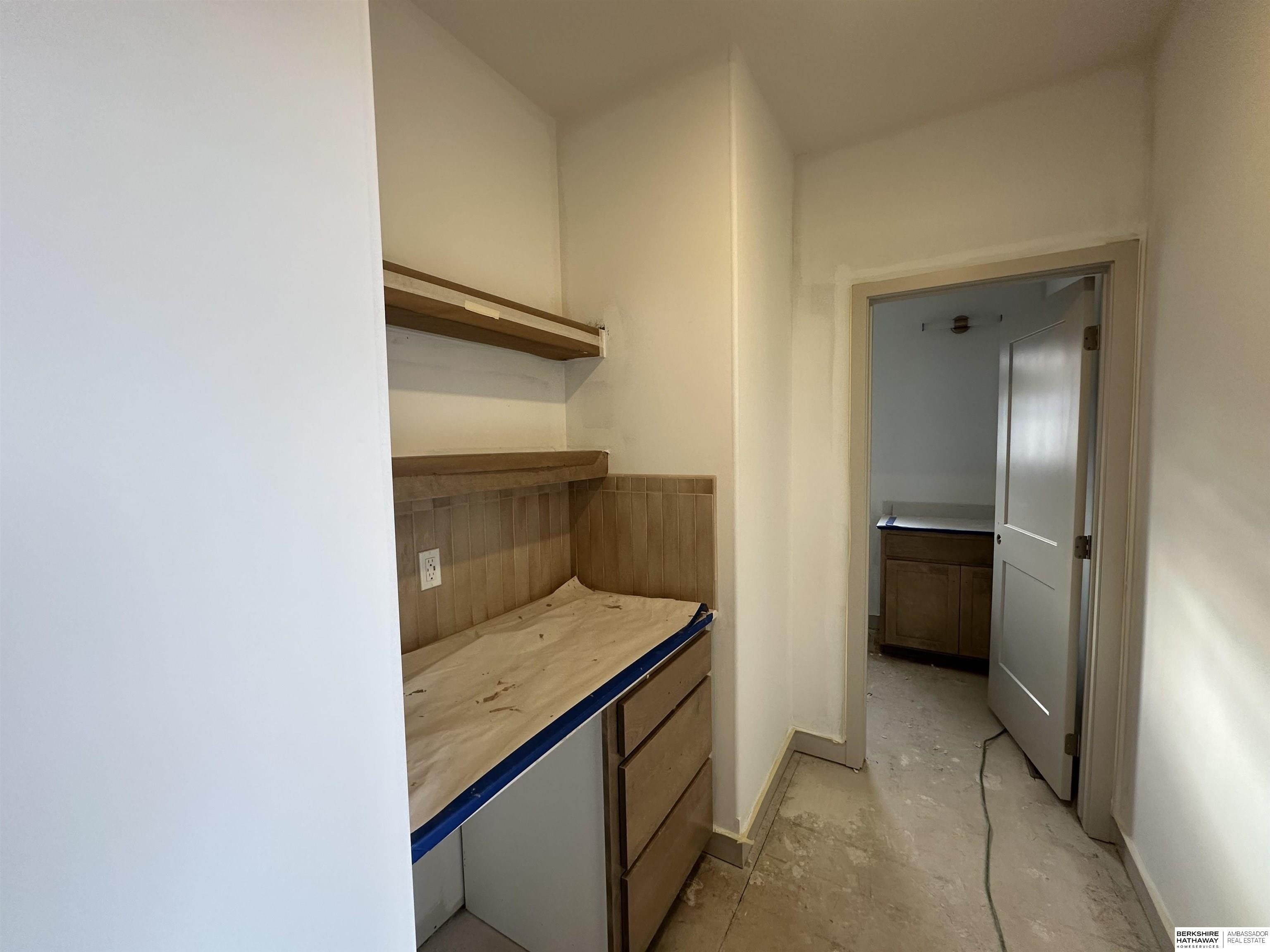 10418 Sherman Street. Papillion, NE 68046