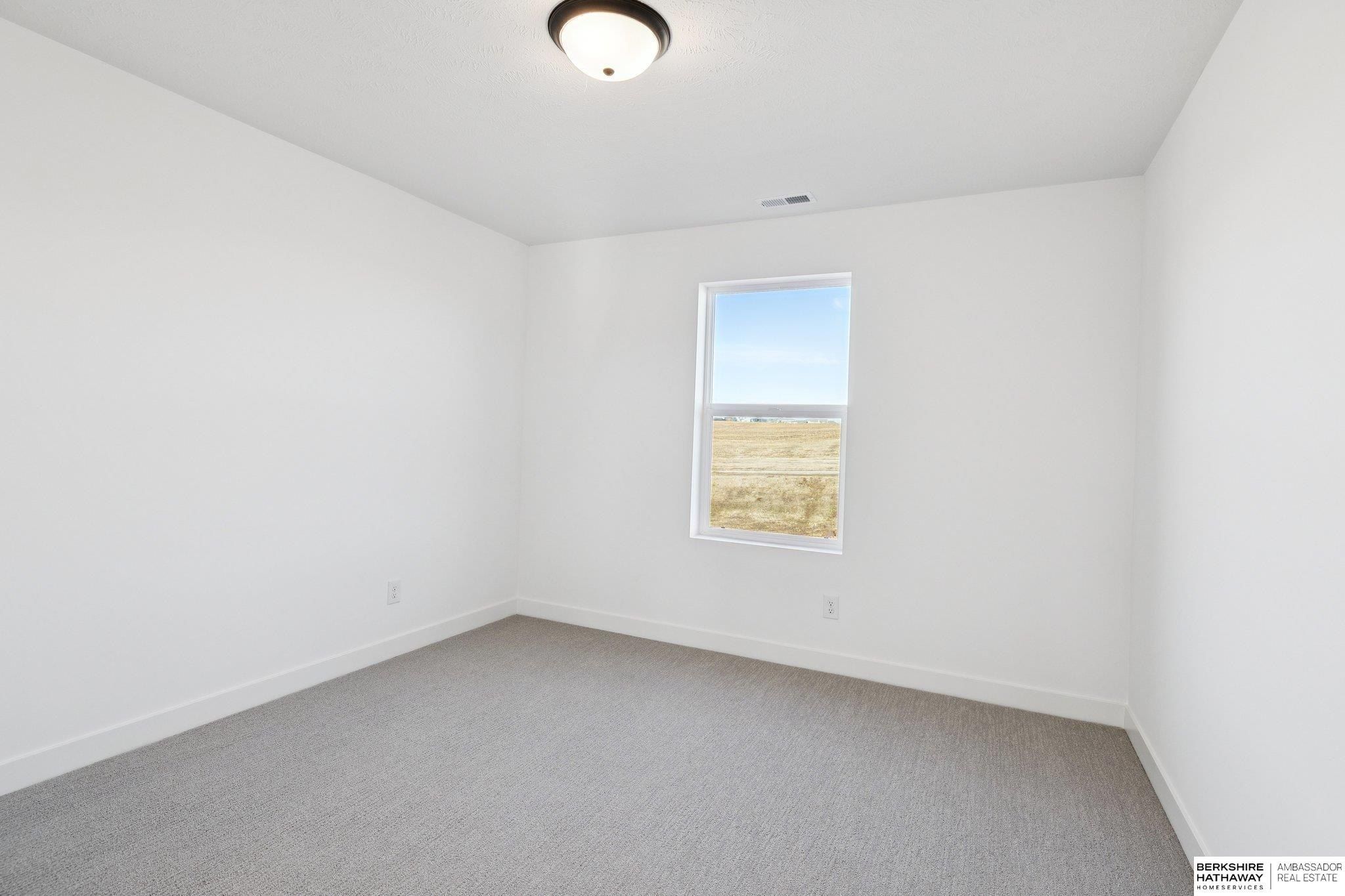 Schirra Street. Gretna, NE 68028