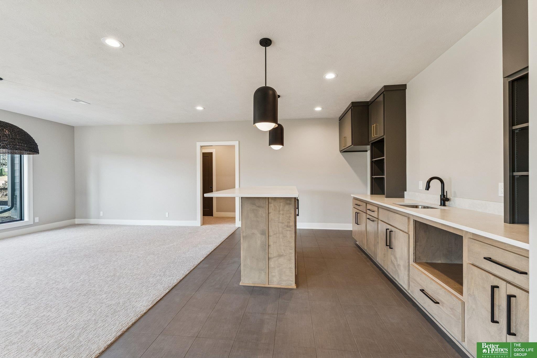 3538 S 210Th Avenue. Elkhorn, NE 68022