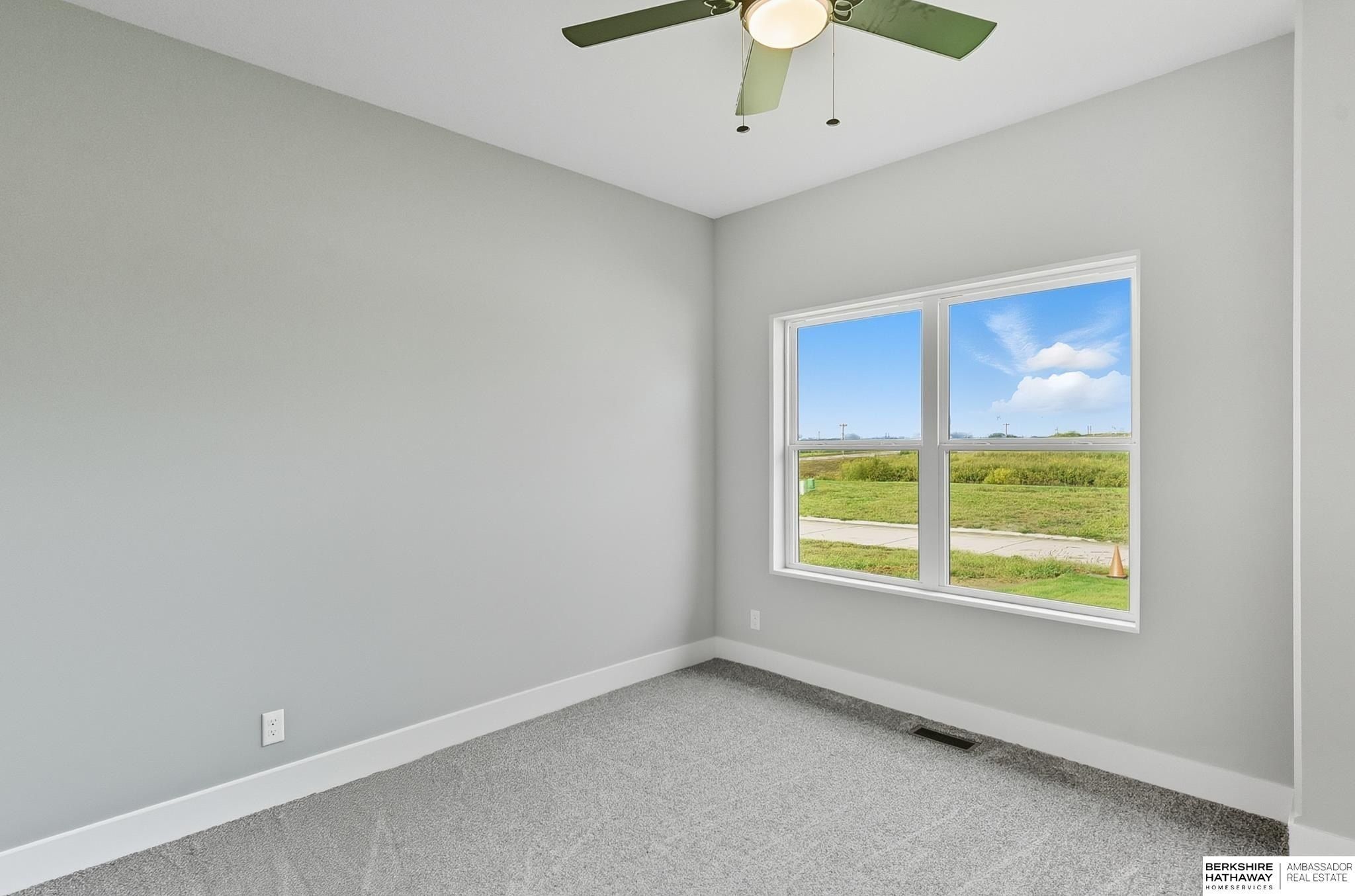 11107 S 218Th Street. Gretna, NE 68028