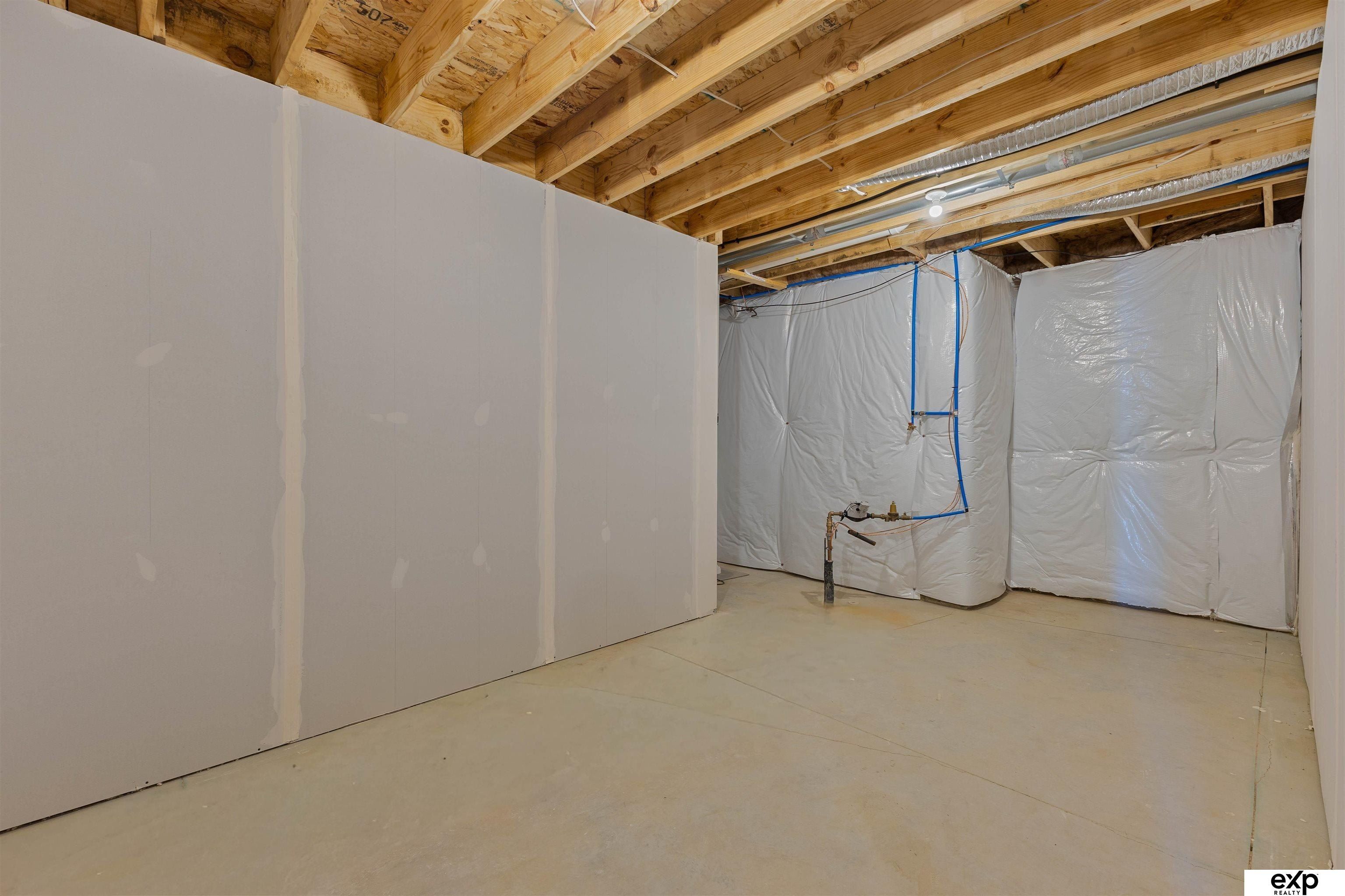 8105 S 177Th Street. Omaha, NE 68136