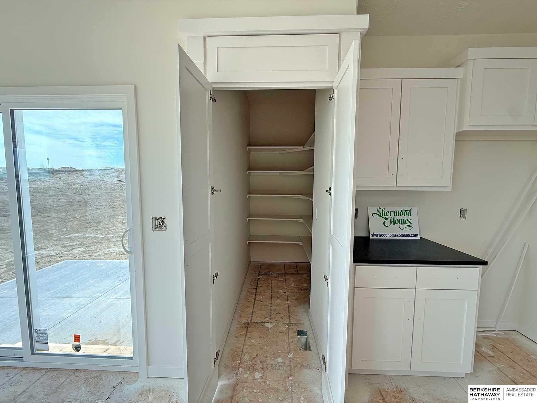 16009 Abigail Street. Bennington, NE 68007