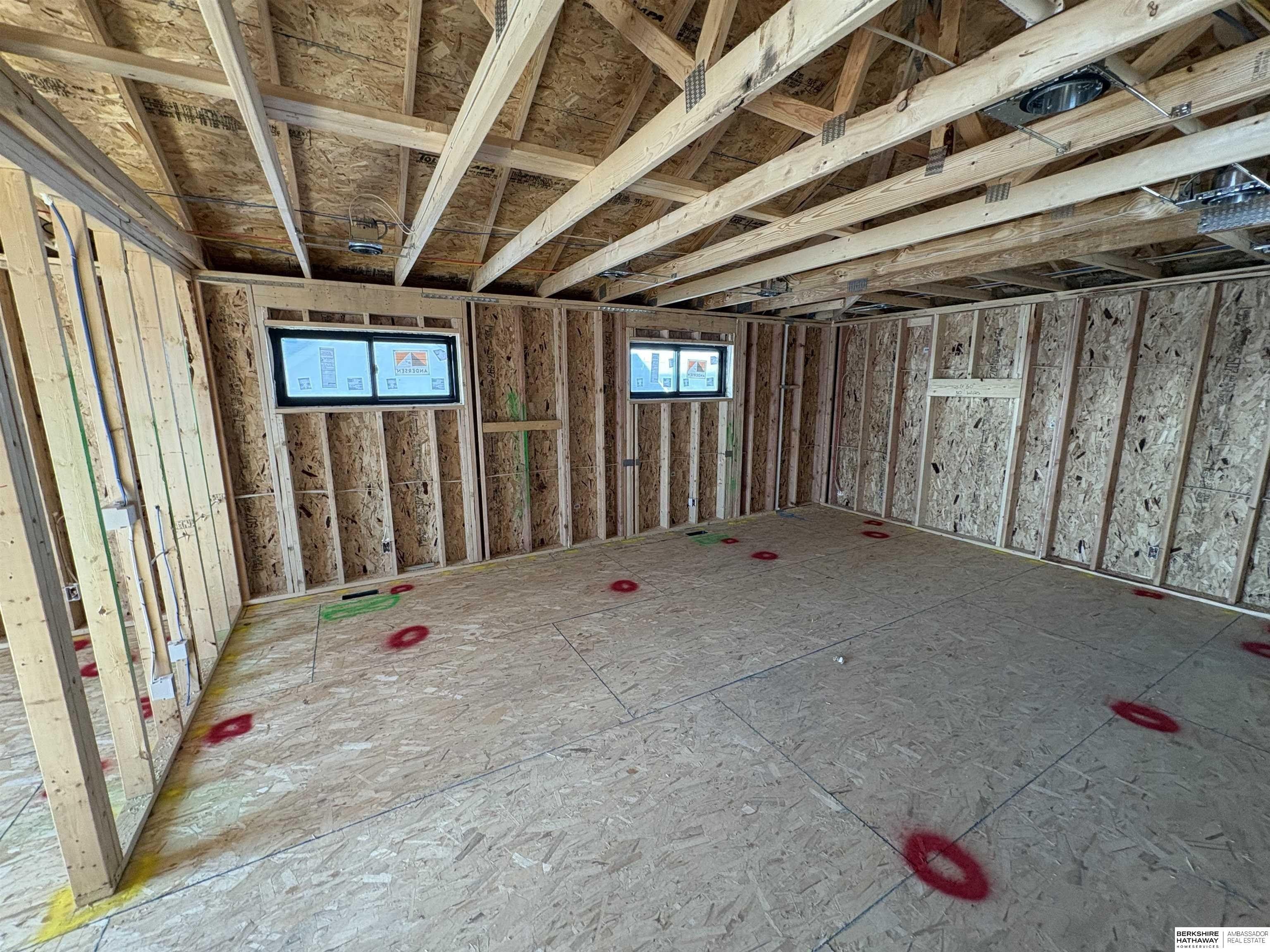 28425 Laurel Circle. Valley, NE 68064