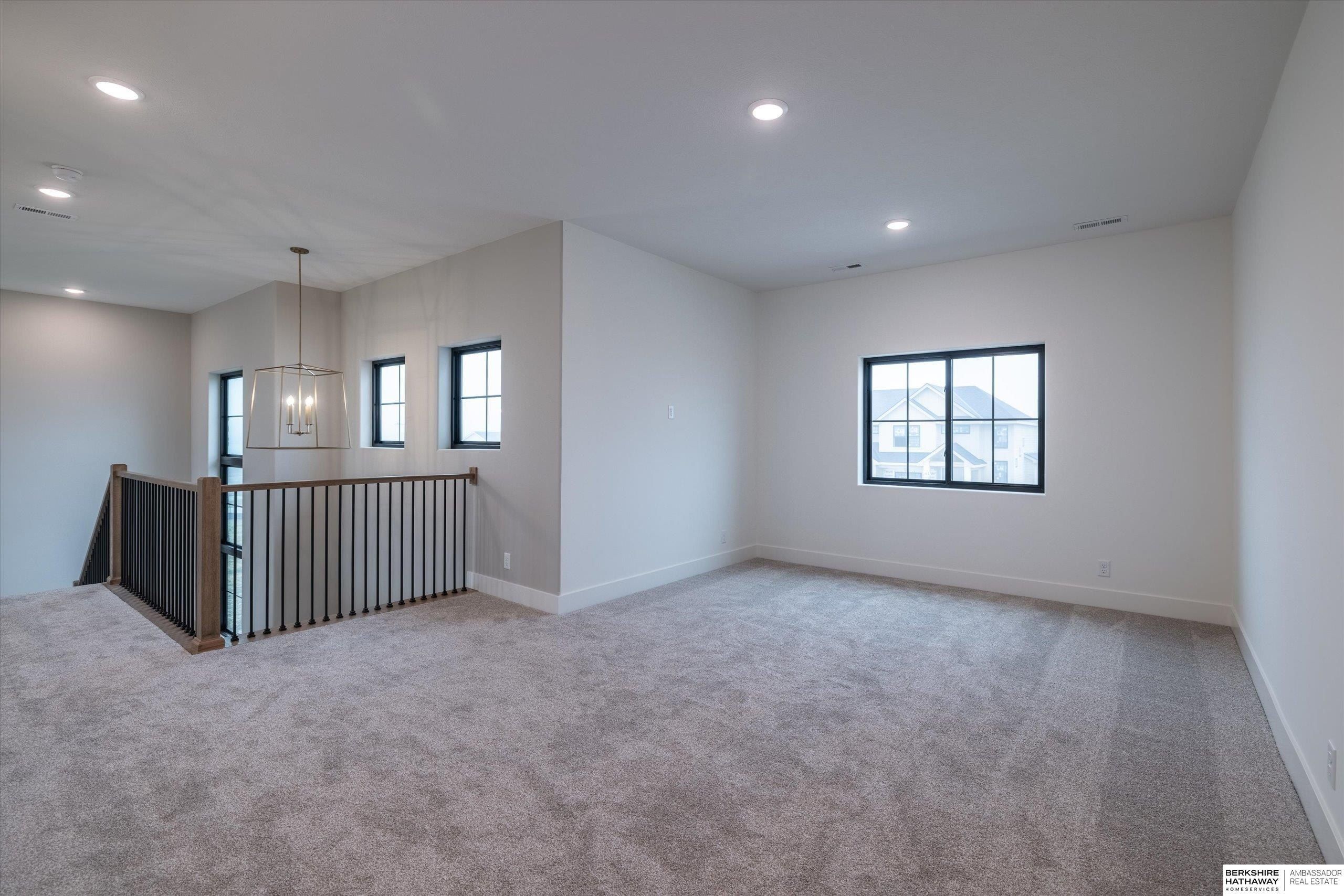 16619 Abigail Street. Bennington, NE 68007