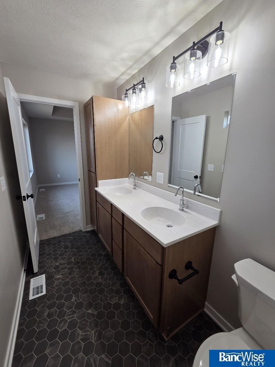 14941 Werner Street. Waverly, NE 68462