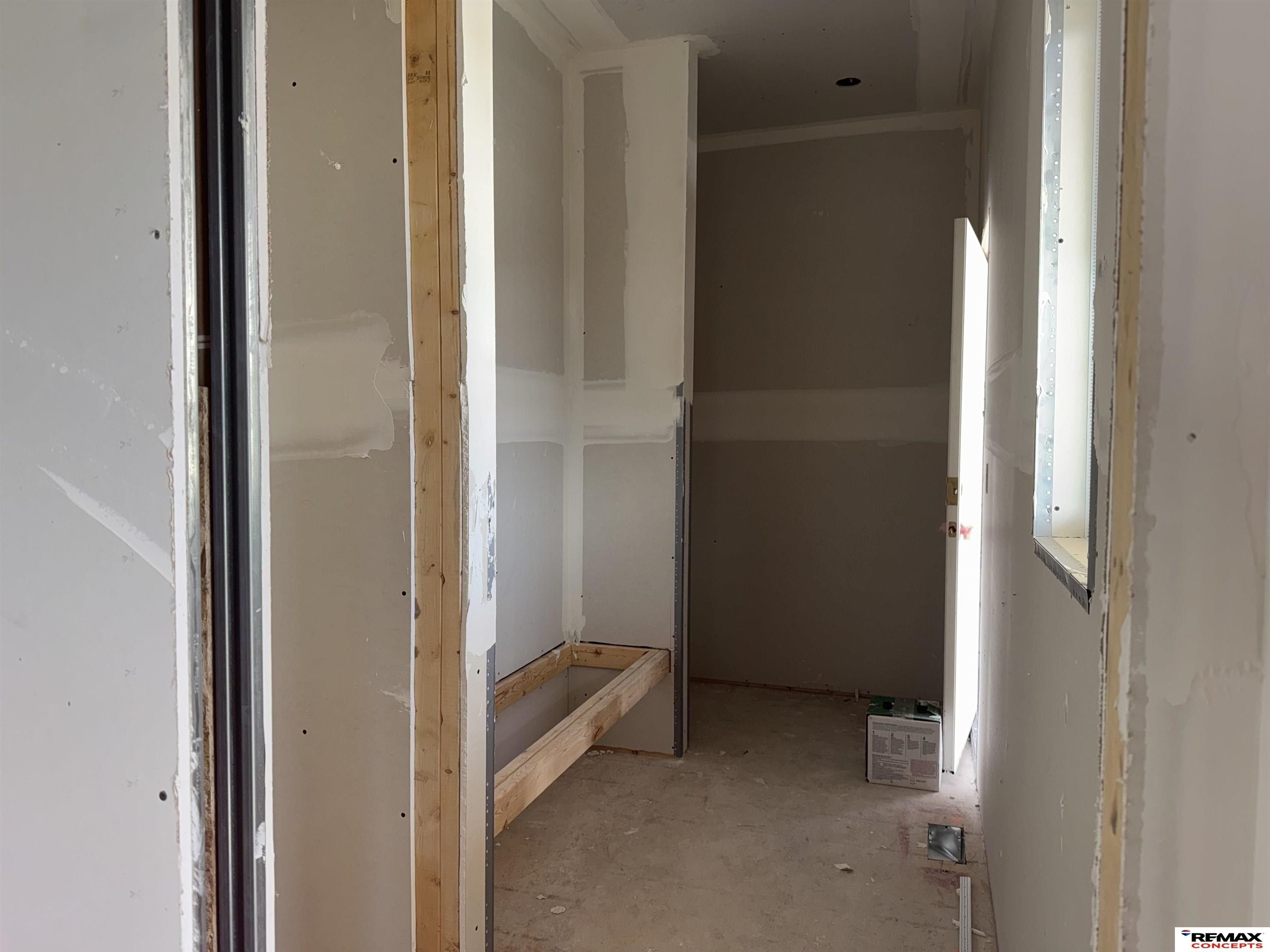 3043 Bertram Street. Roca, NE 68430