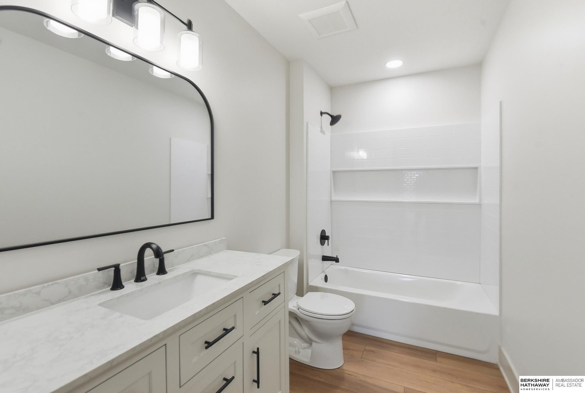 2210 N 26Th Street. Omaha, NE 68111