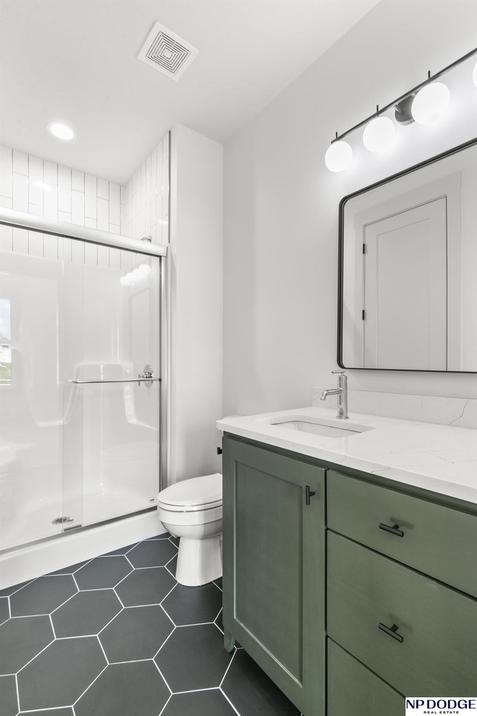 8117 S 184 Avenue. Omaha, NE 68136