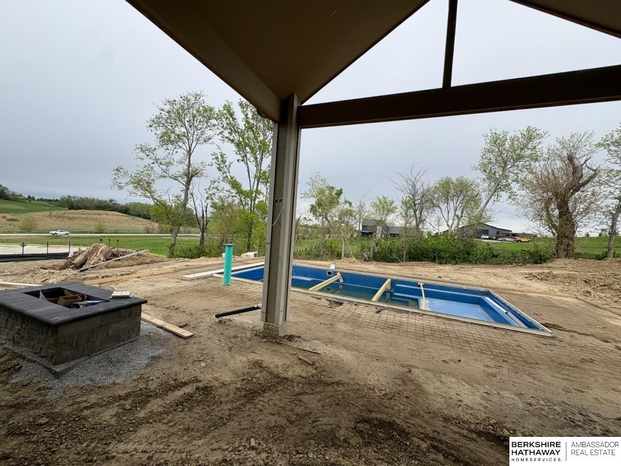 21412 Taylor Street. Elkhorn, NE 68022