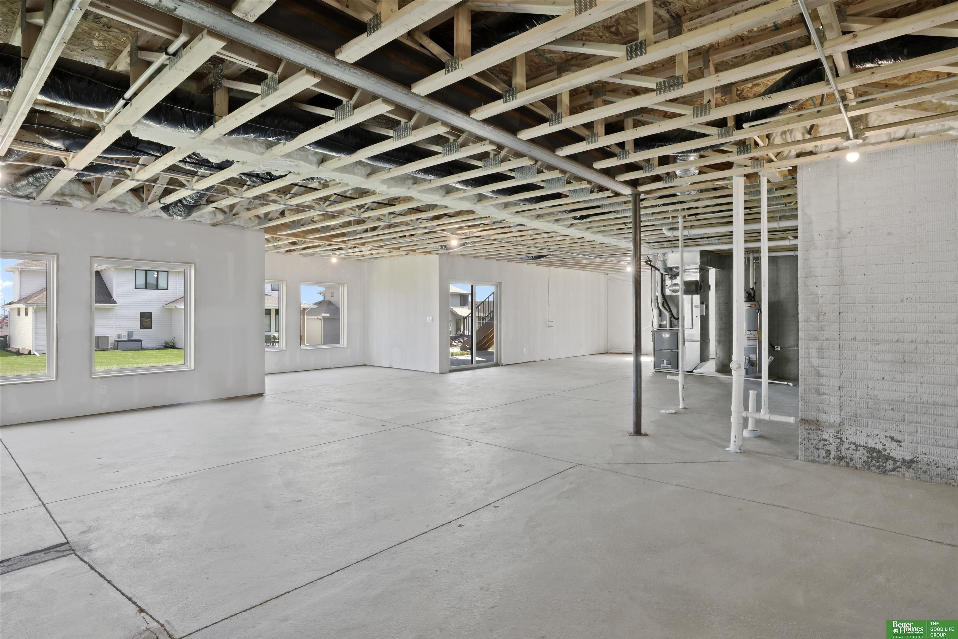 9920 Laramie Street. Papillion, NE 68046