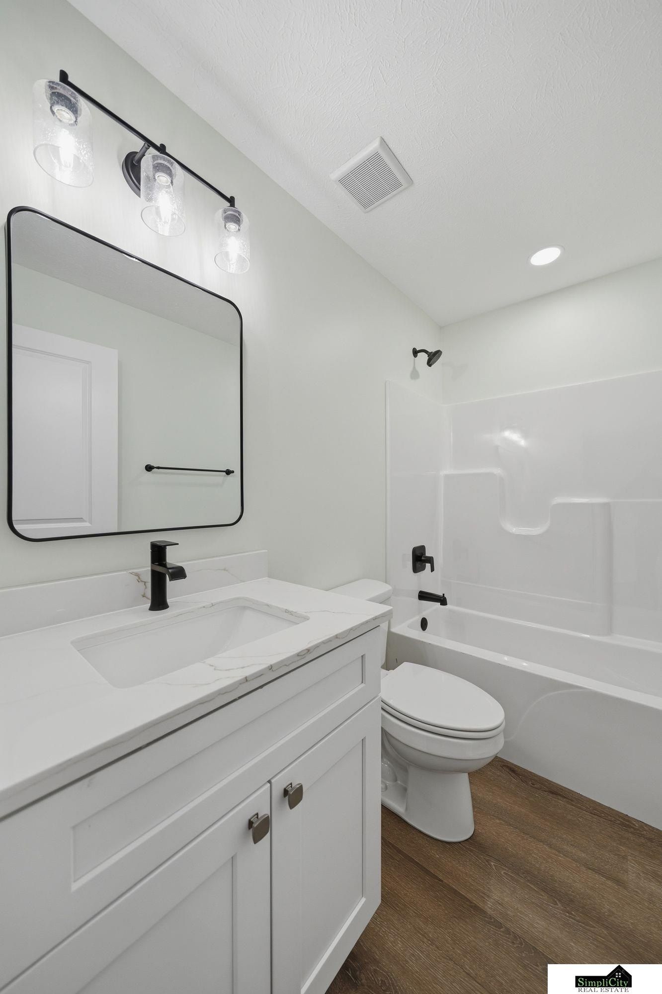 2024 N 29Th Street. Lincoln, NE 68503