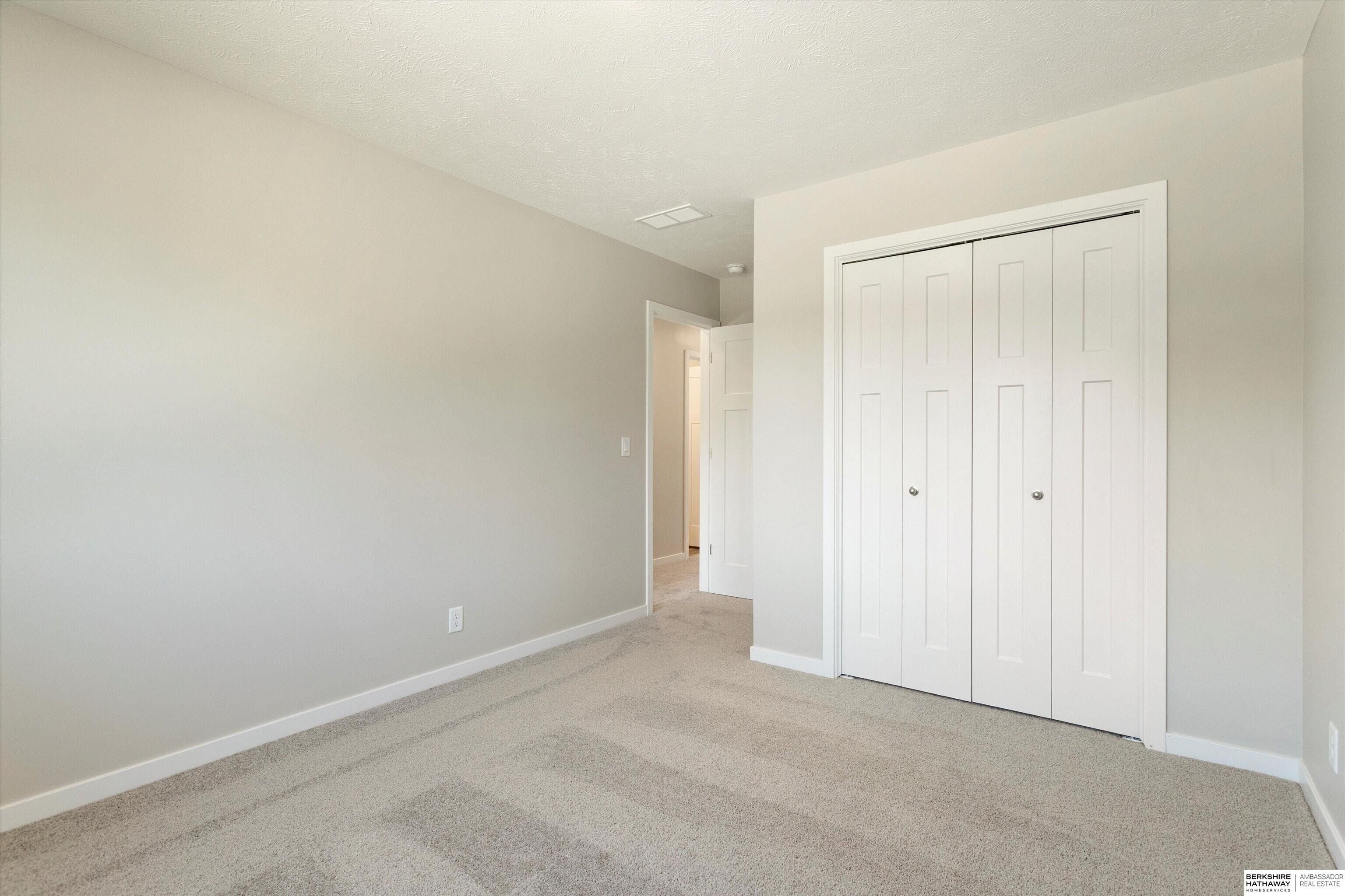 9305 Reynolds Street. Omaha, NE 68122