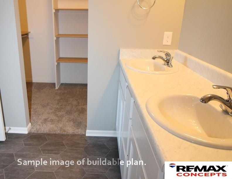 4032 Woodside Village Court. Lincoln, NE 68528