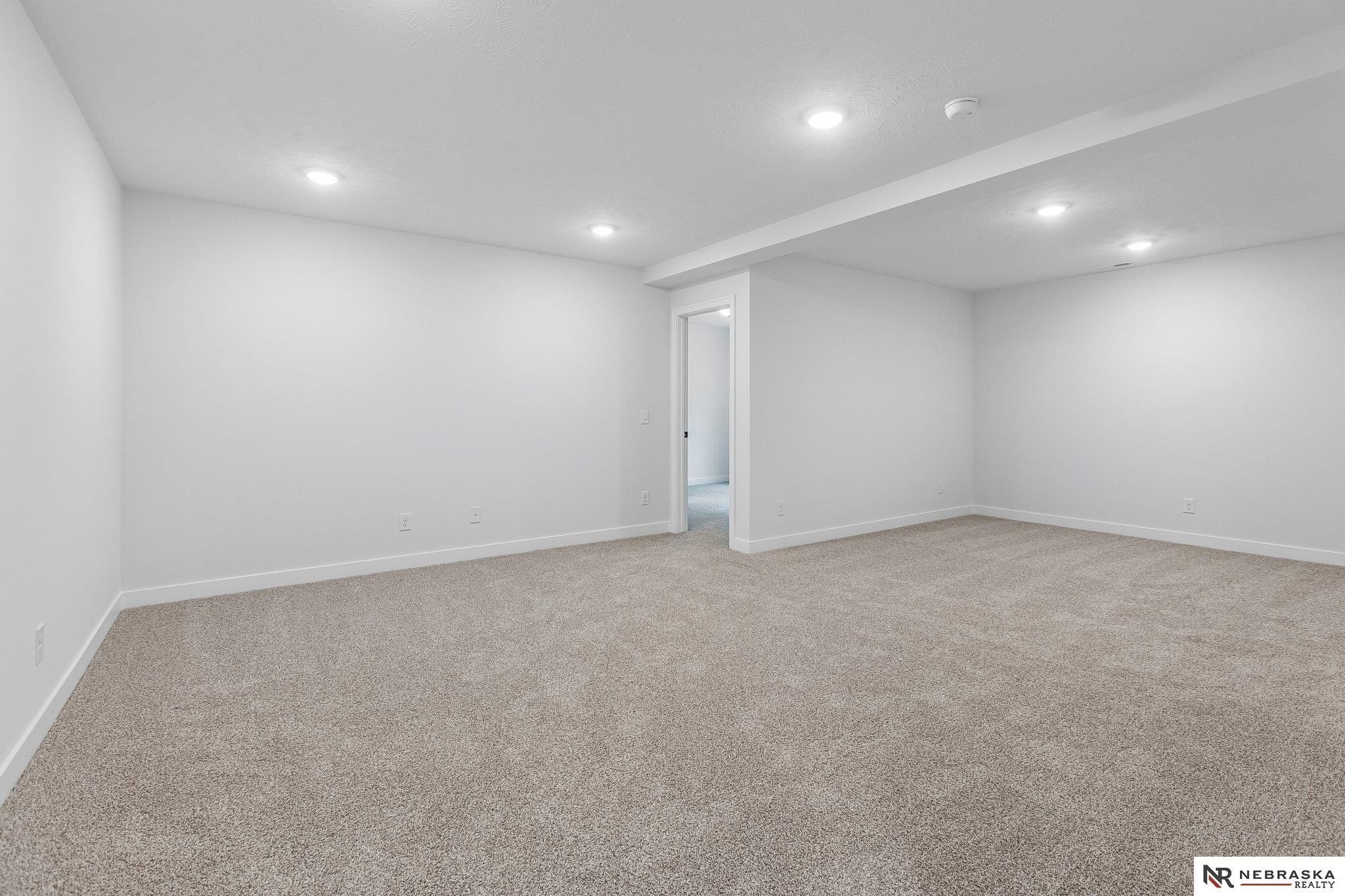 16101 Isabella Street. Bennington, NE 68007