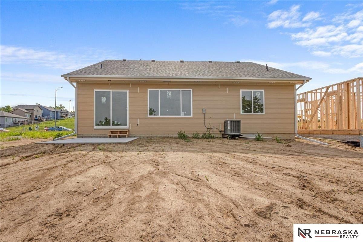 1246 Meadow Lane. Plattsmouth, NE 68048