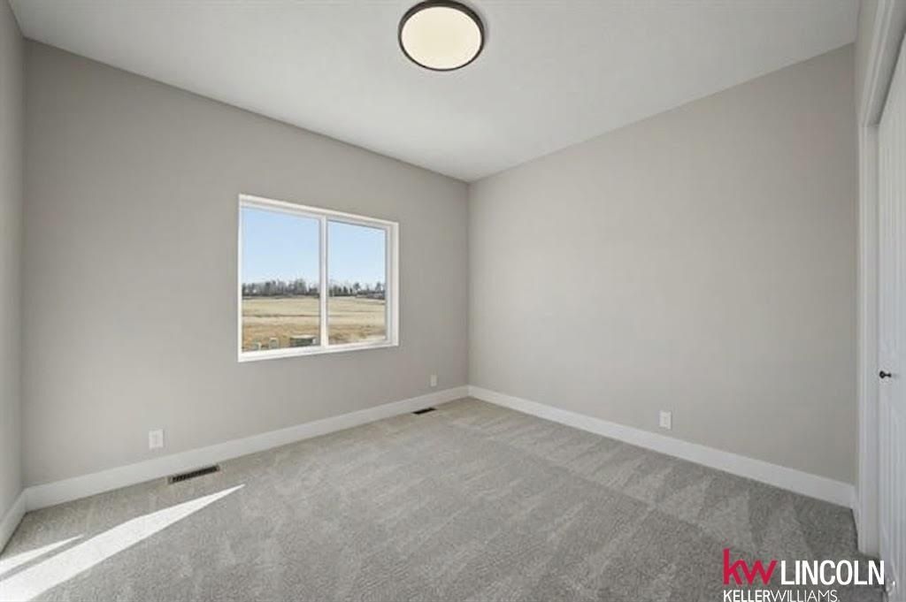 935 W Santa Clara Street. Lincoln, NE 68523