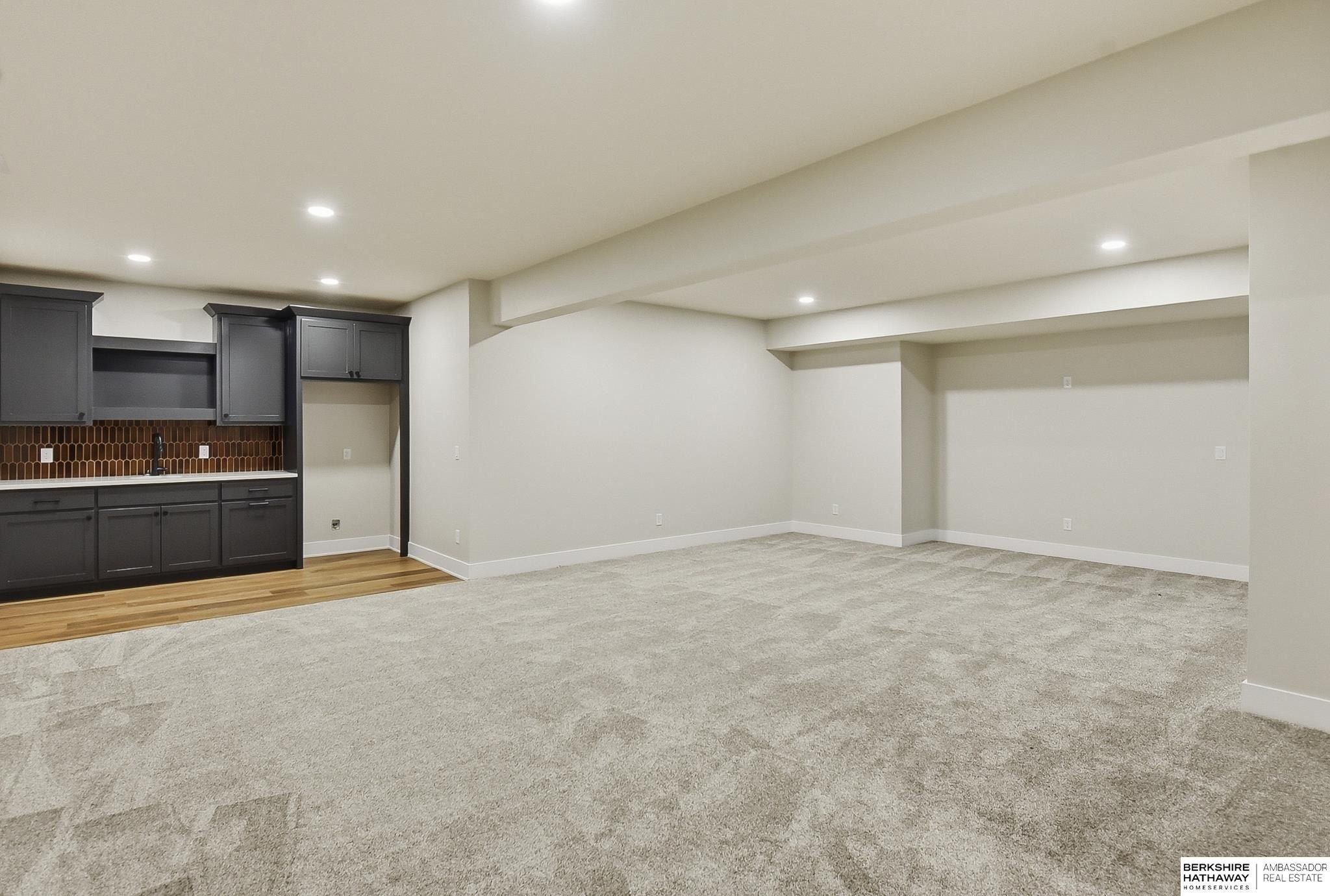 16718 Mormon Street. Bennington, NE 68007