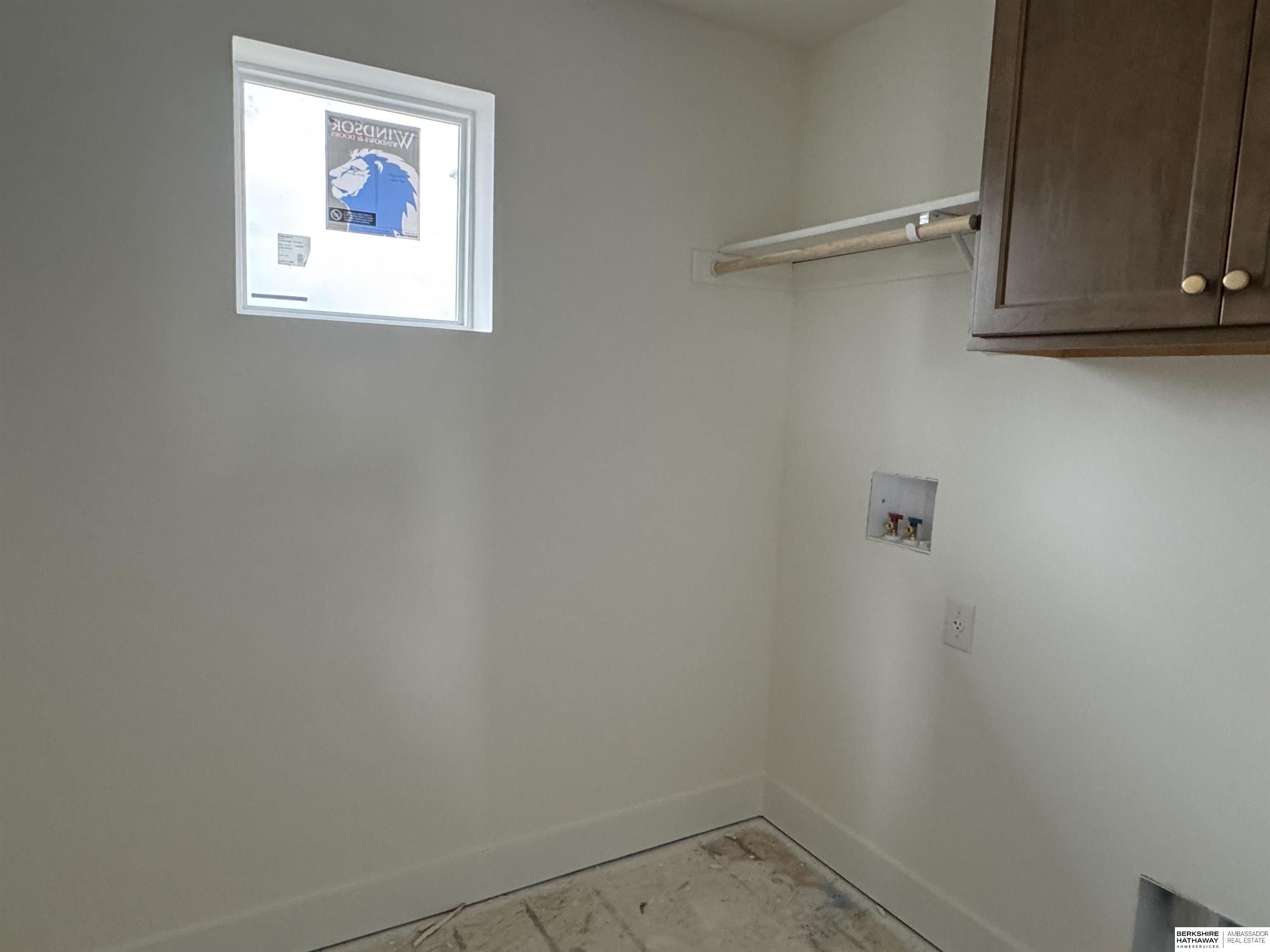 21427 Y Street. Elkhorn, NE 68022