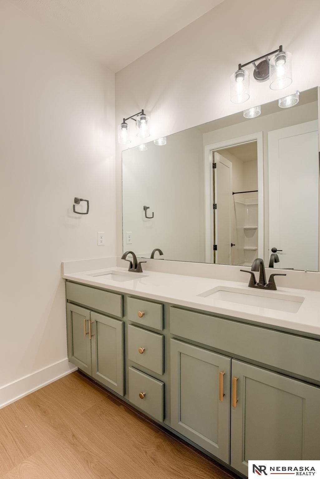 13057 S 42Nd Avenue. Bellevue, NE 68123