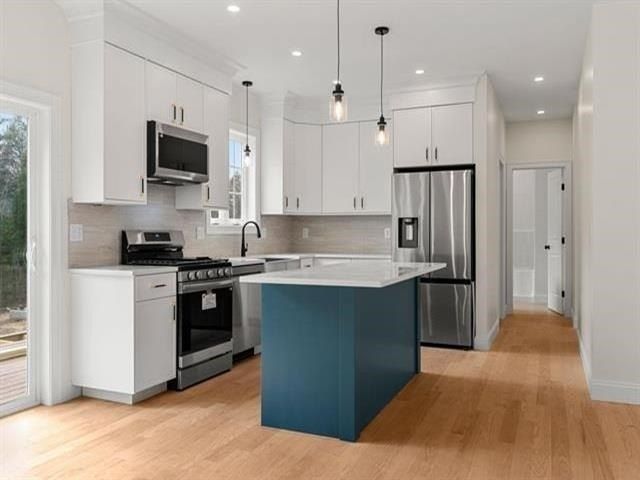 7 Winterberry Road. Brookline, NH 03033