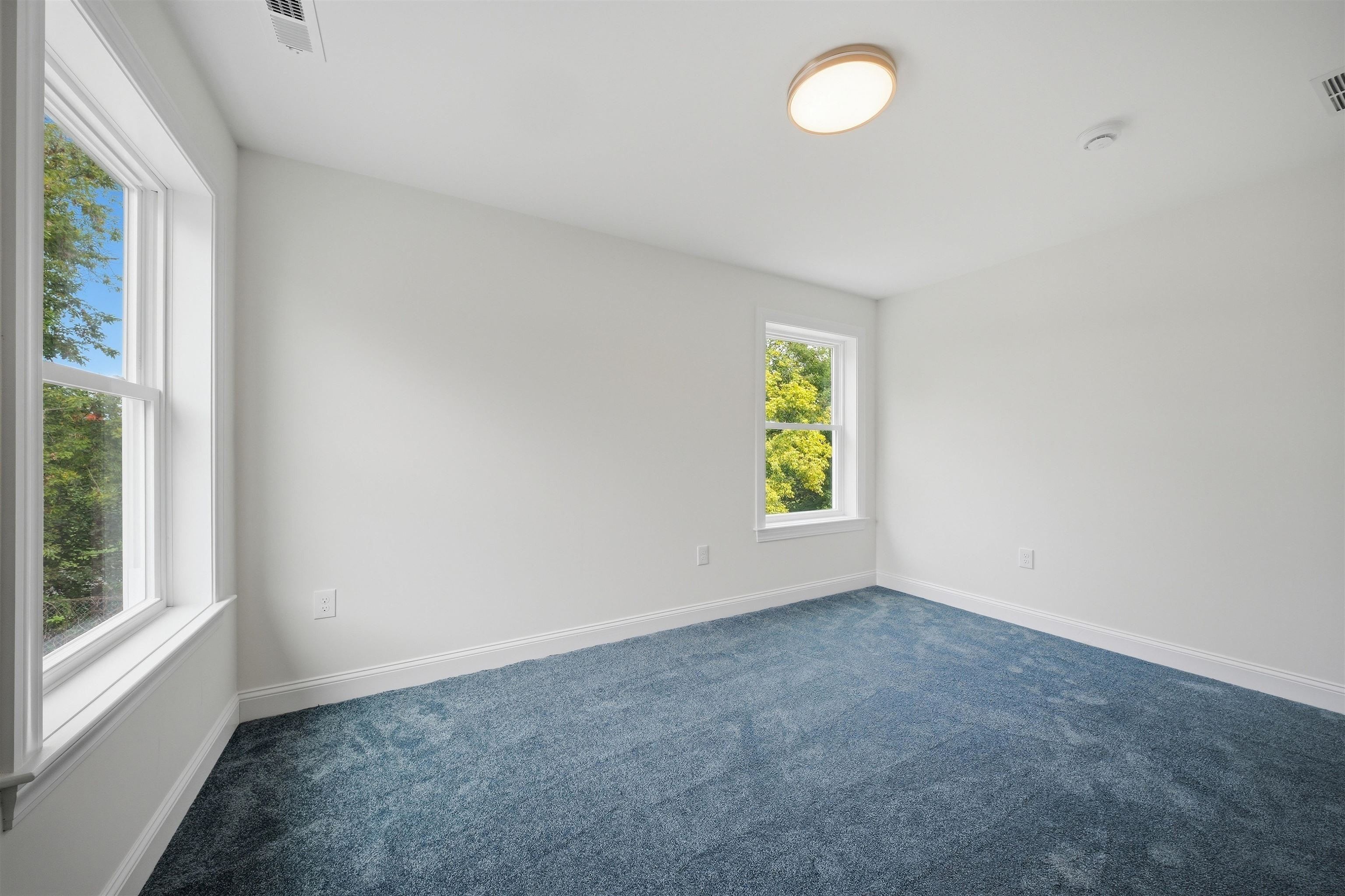 106 Lock Street. Nashua, NH 03064