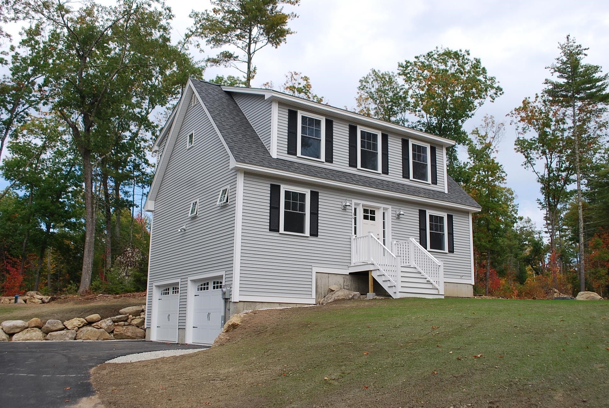 14 Hawthorne Road. Center Ossipee, NH 03814