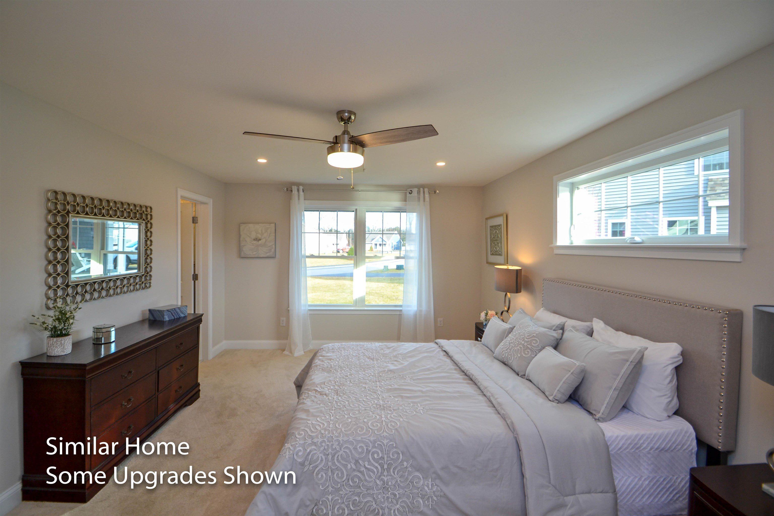 8 Taylor Circle. Brentwood, NH 03833