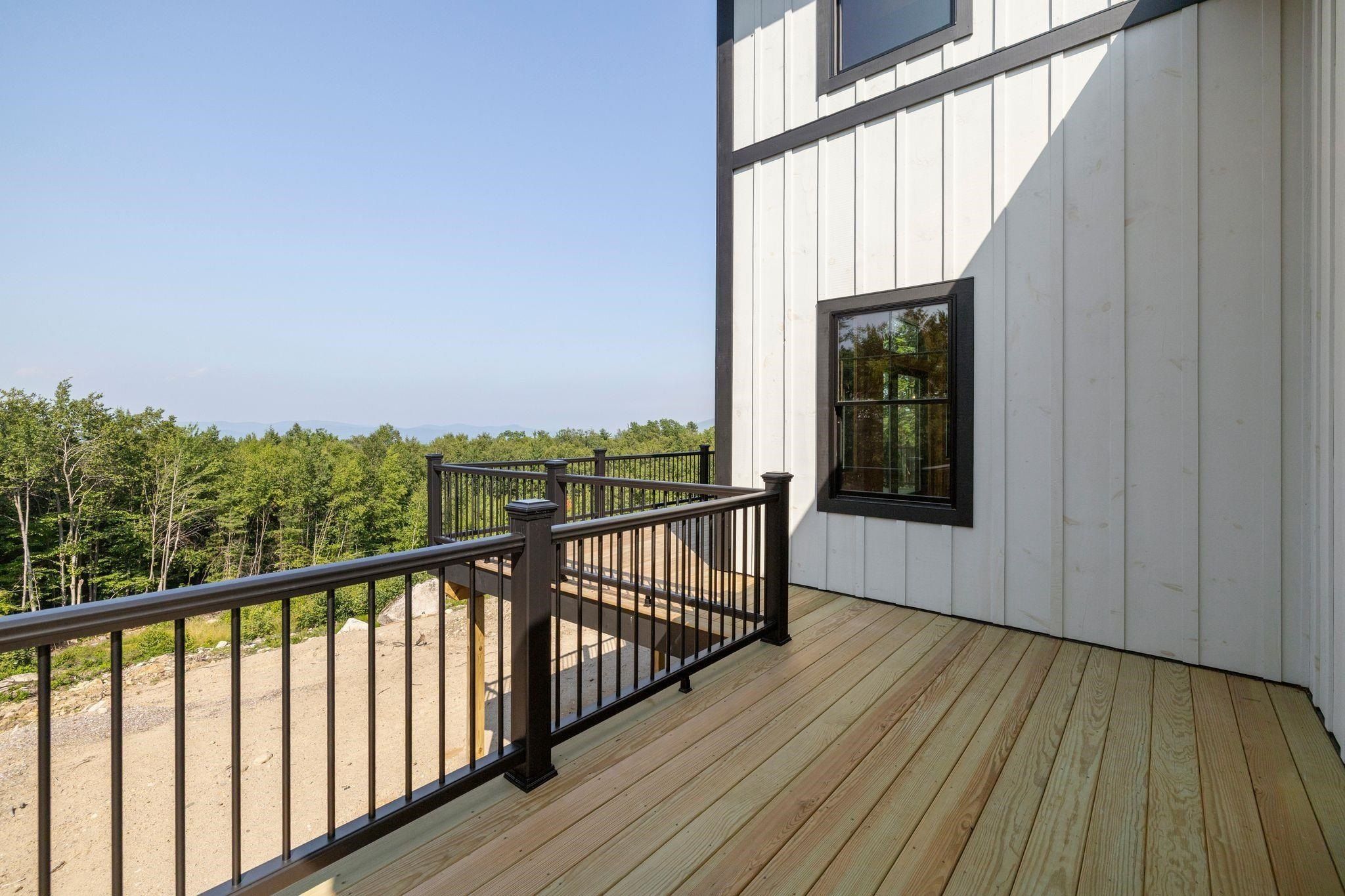 19 Passaconway Road. Center Ossipee, NH 03814