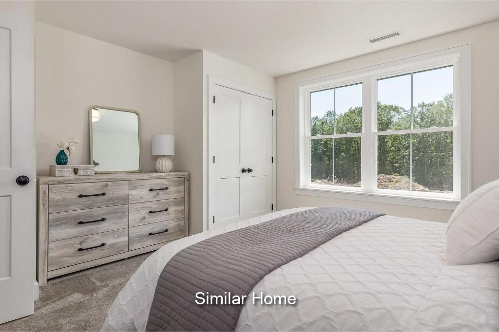 Lot 95 Megans Way. Epping, NH 03042