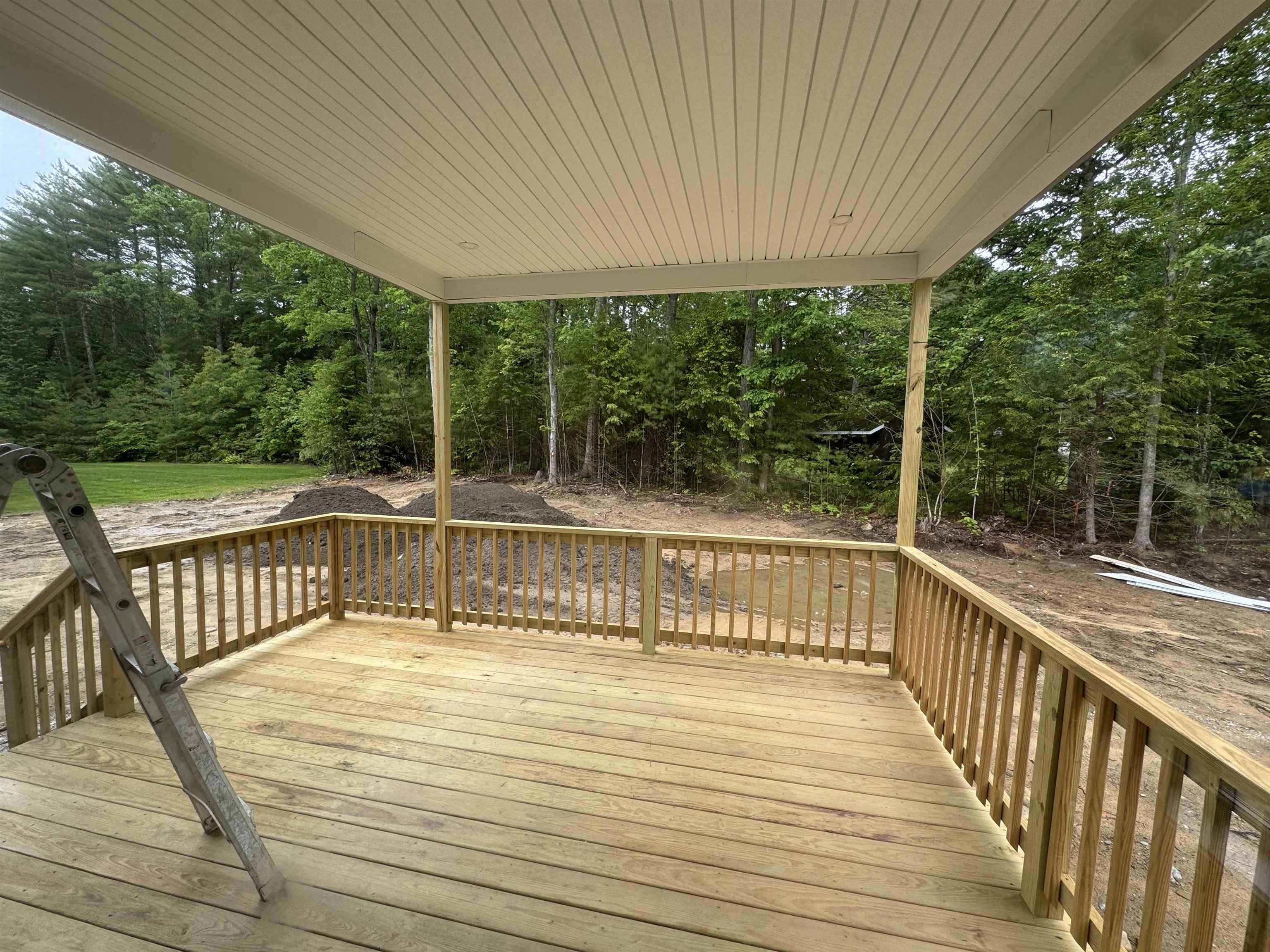 Lot 2 Freedom Drive. Rochester, NH 03867