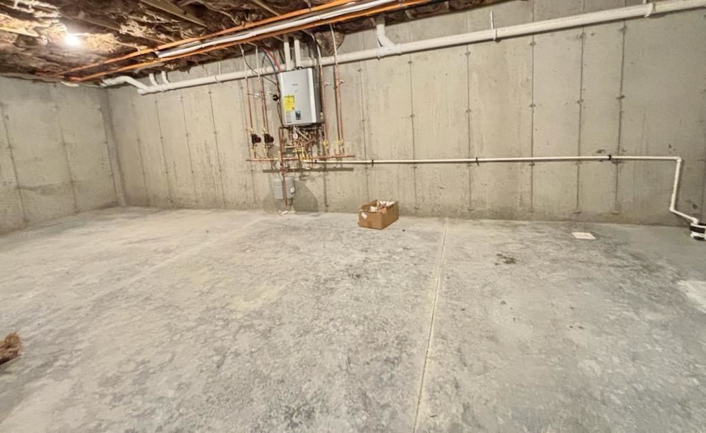 2B Valley Creek Lane. Swanzey, NH 03446