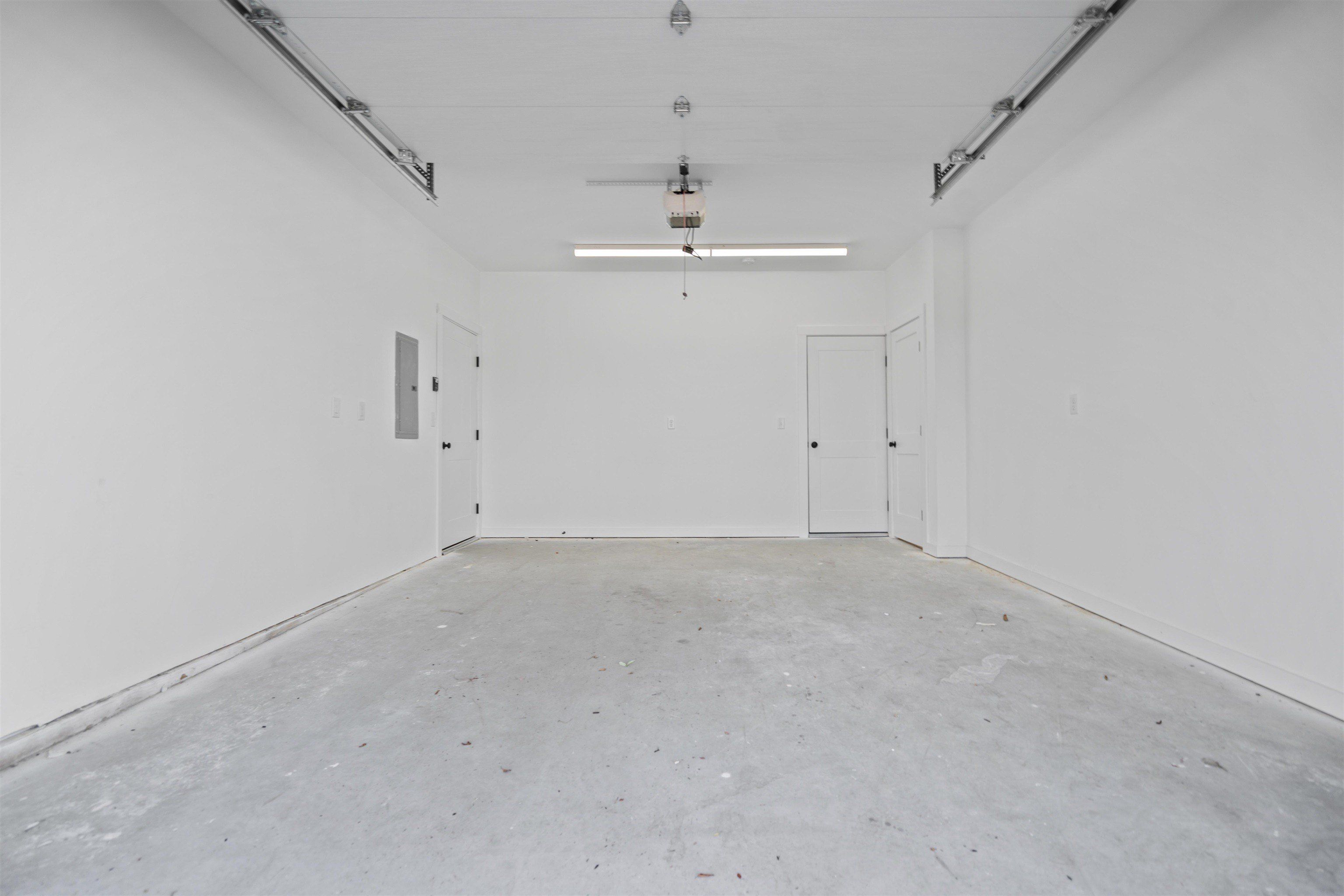 4 Tanager Circle. Concord, NH 03301