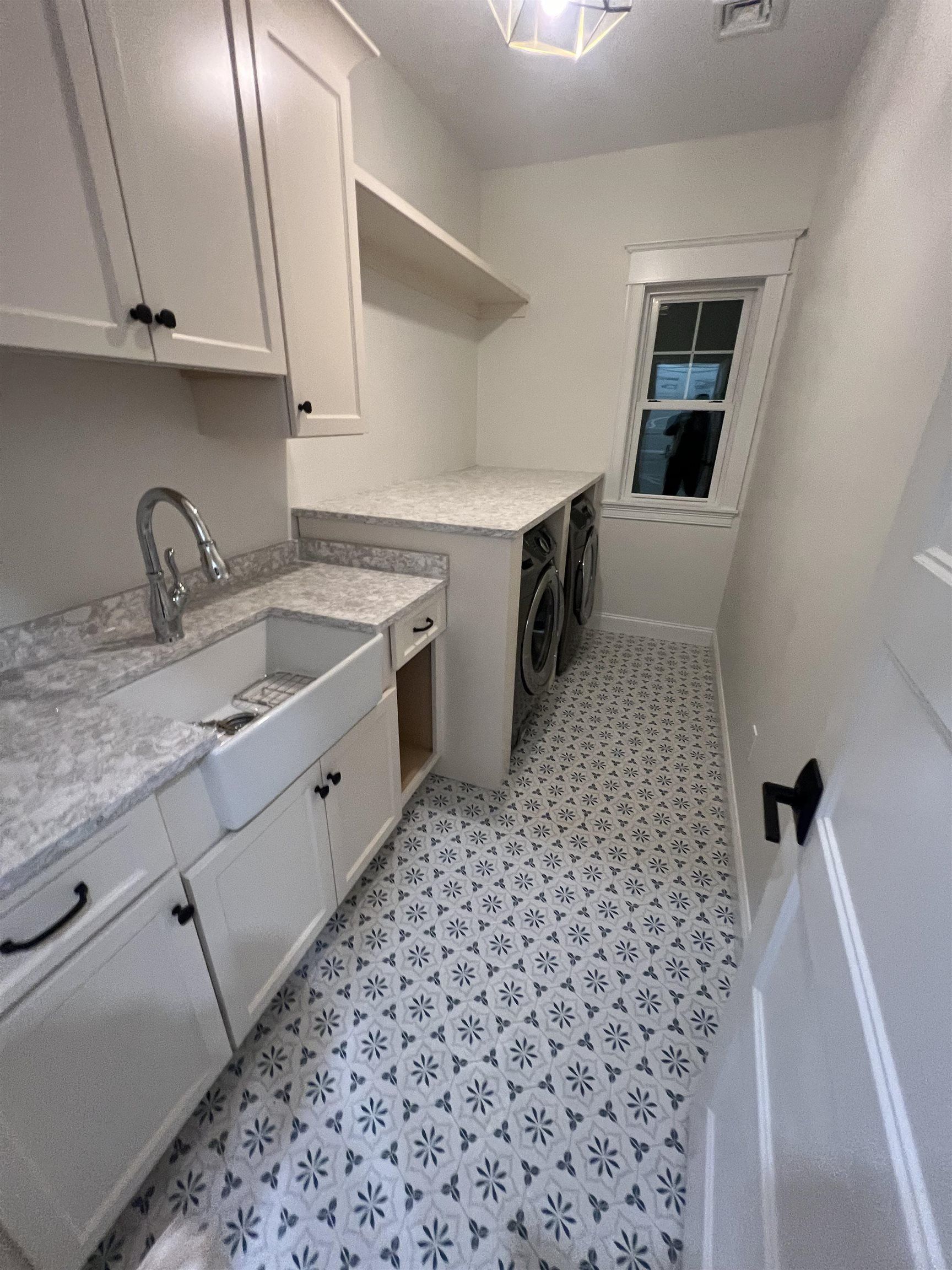 20 Hilliard Road. Kensington, NH 03833