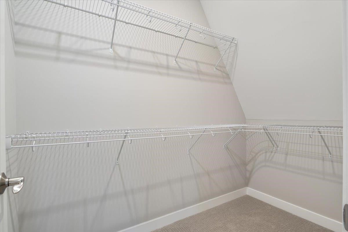 3 Woodbury Reserve. Portsmouth, NH 03801