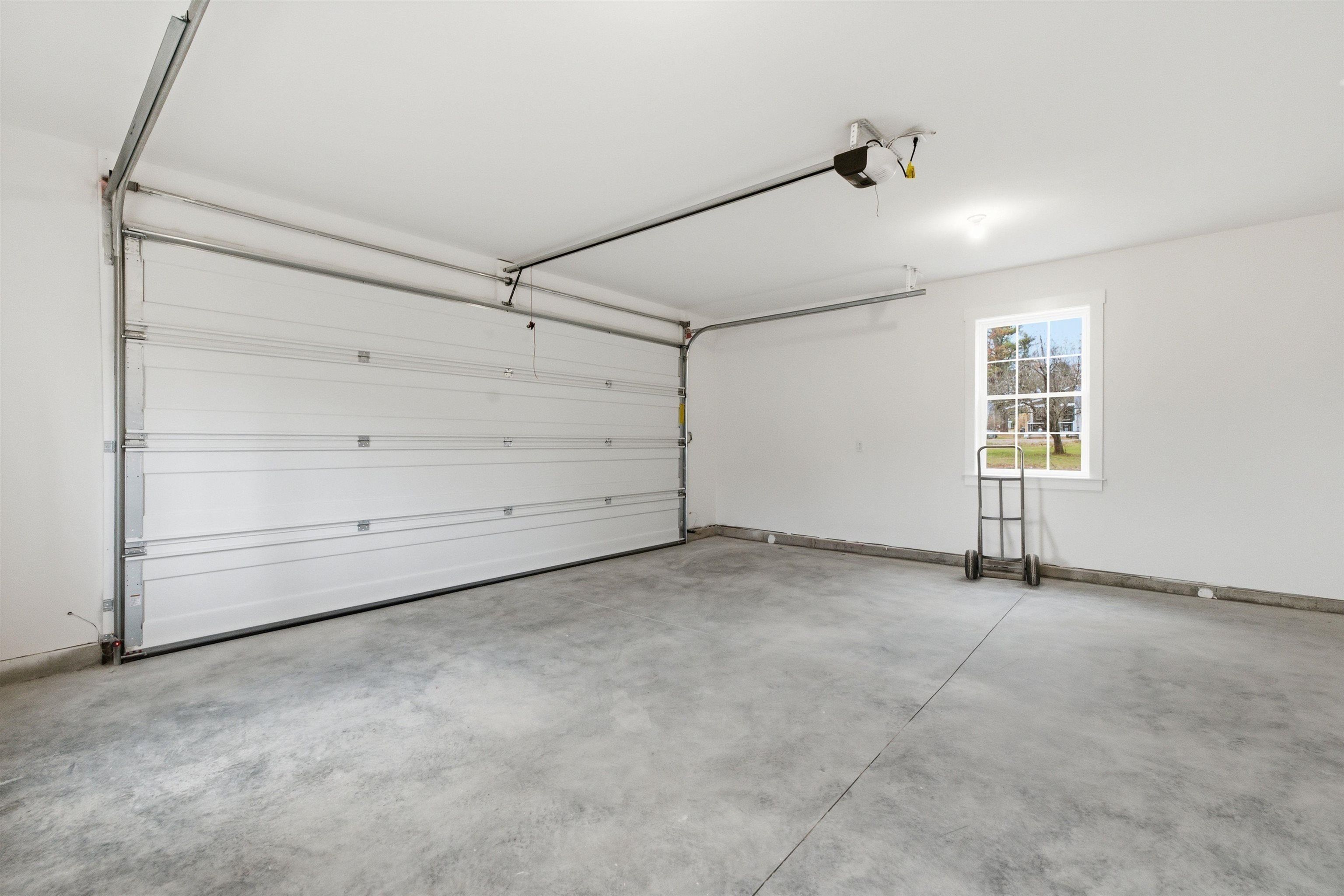 225 Kendall Street. Franklin, NH 03235