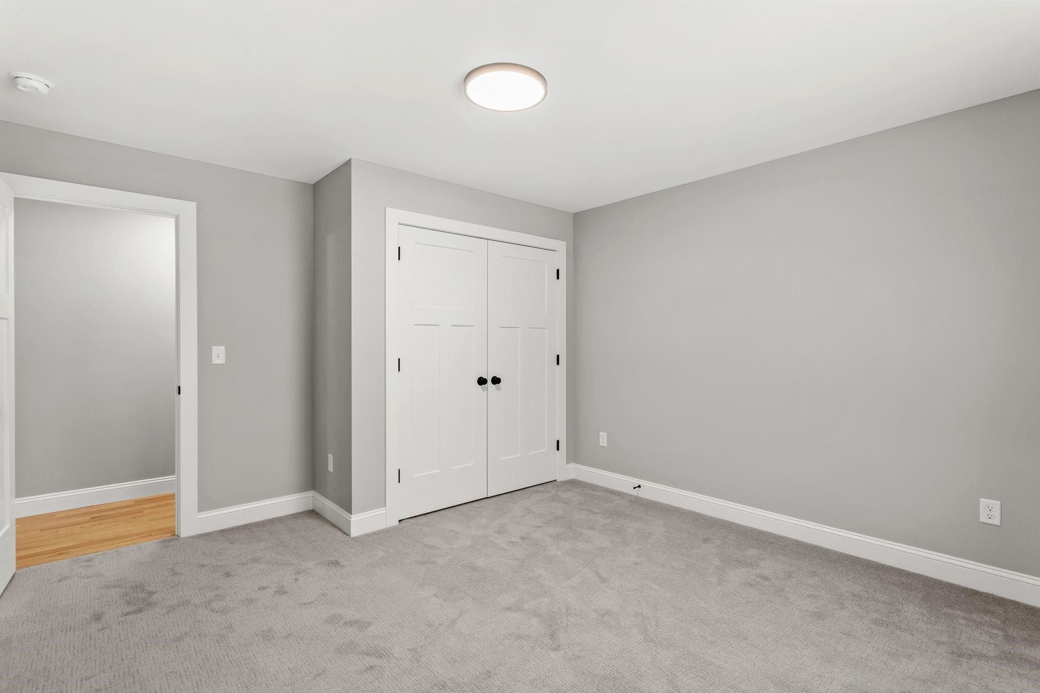 91 Raymond Road. Auburn, NH 03032