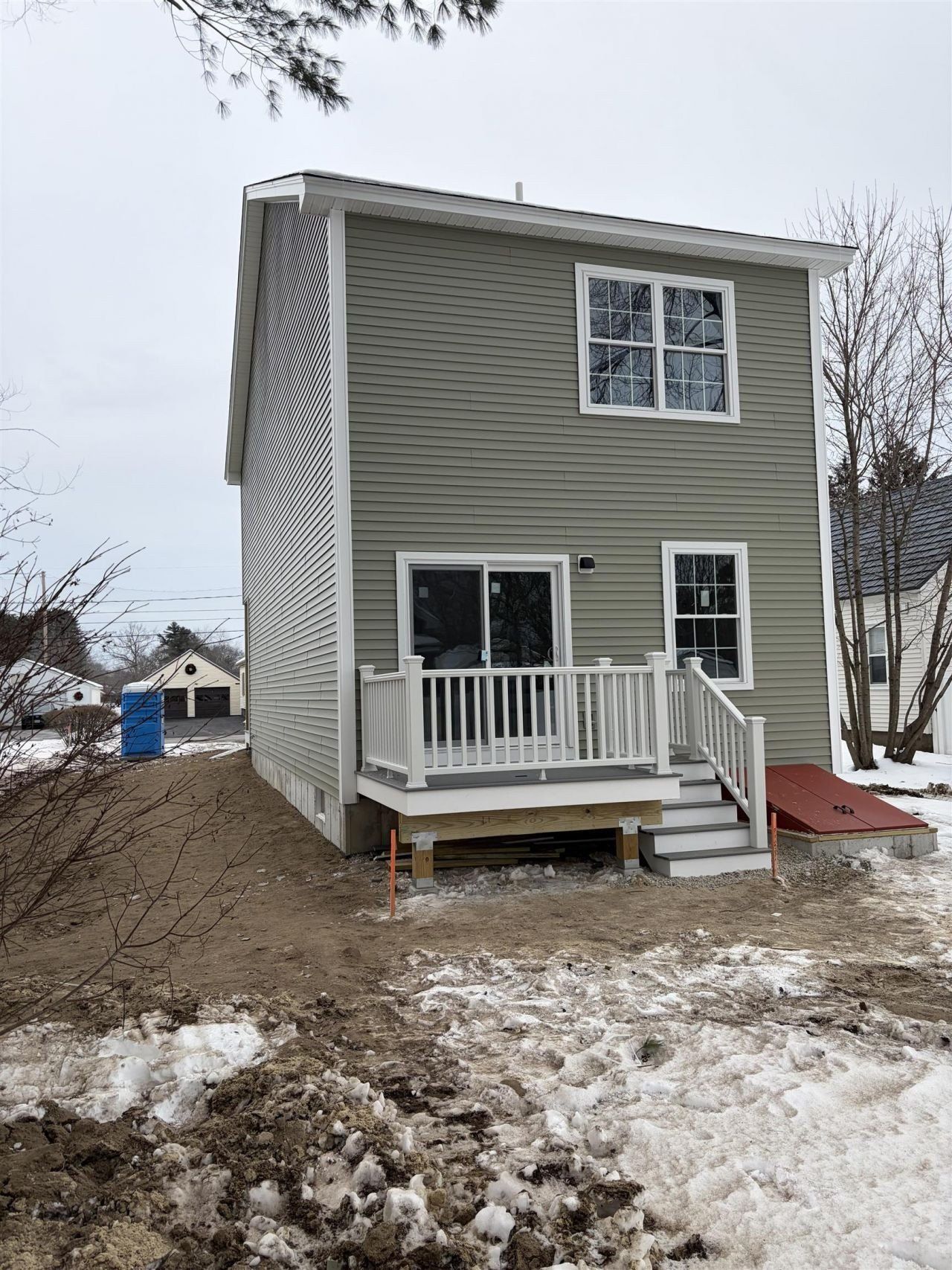 5 Broad Avenue. Concord, NH 03301