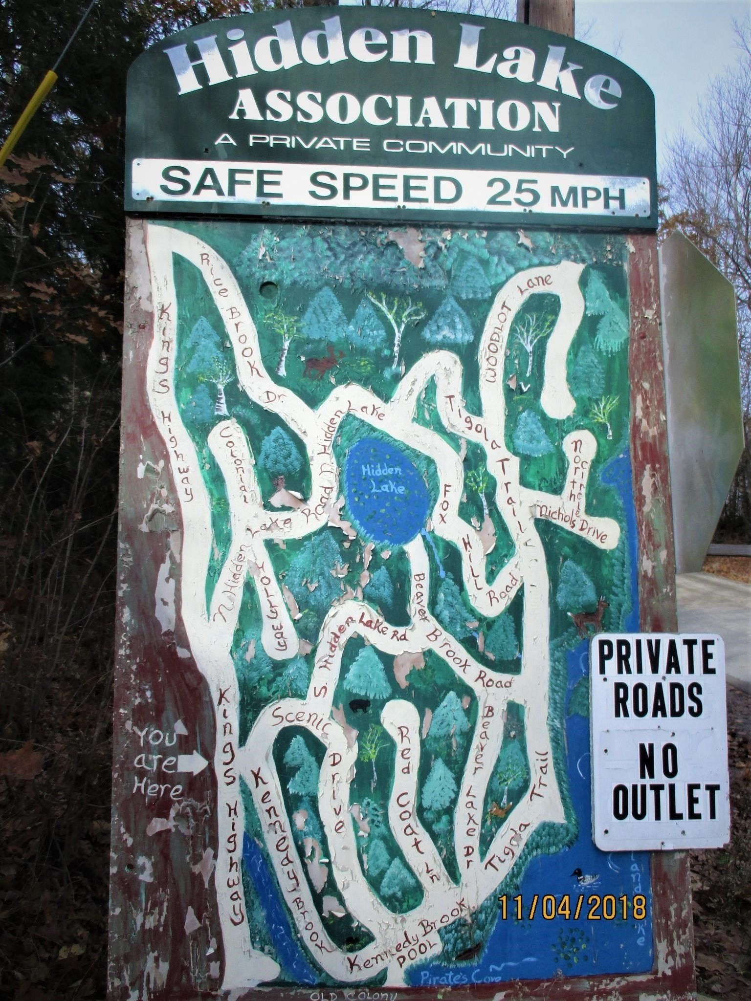 1046 Kings Highway. Stoddard, NH 03464