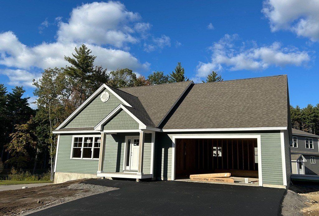 16 Juliana Ave. Nashua, NH 03064