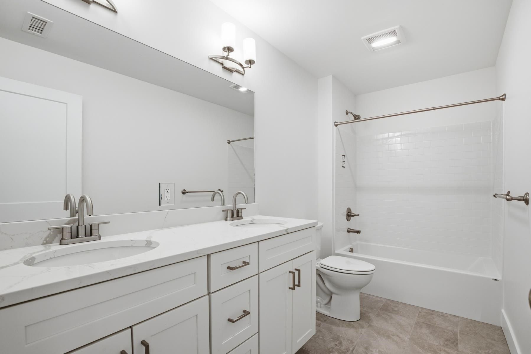 25 Carroll Street. Exeter, NH 03833