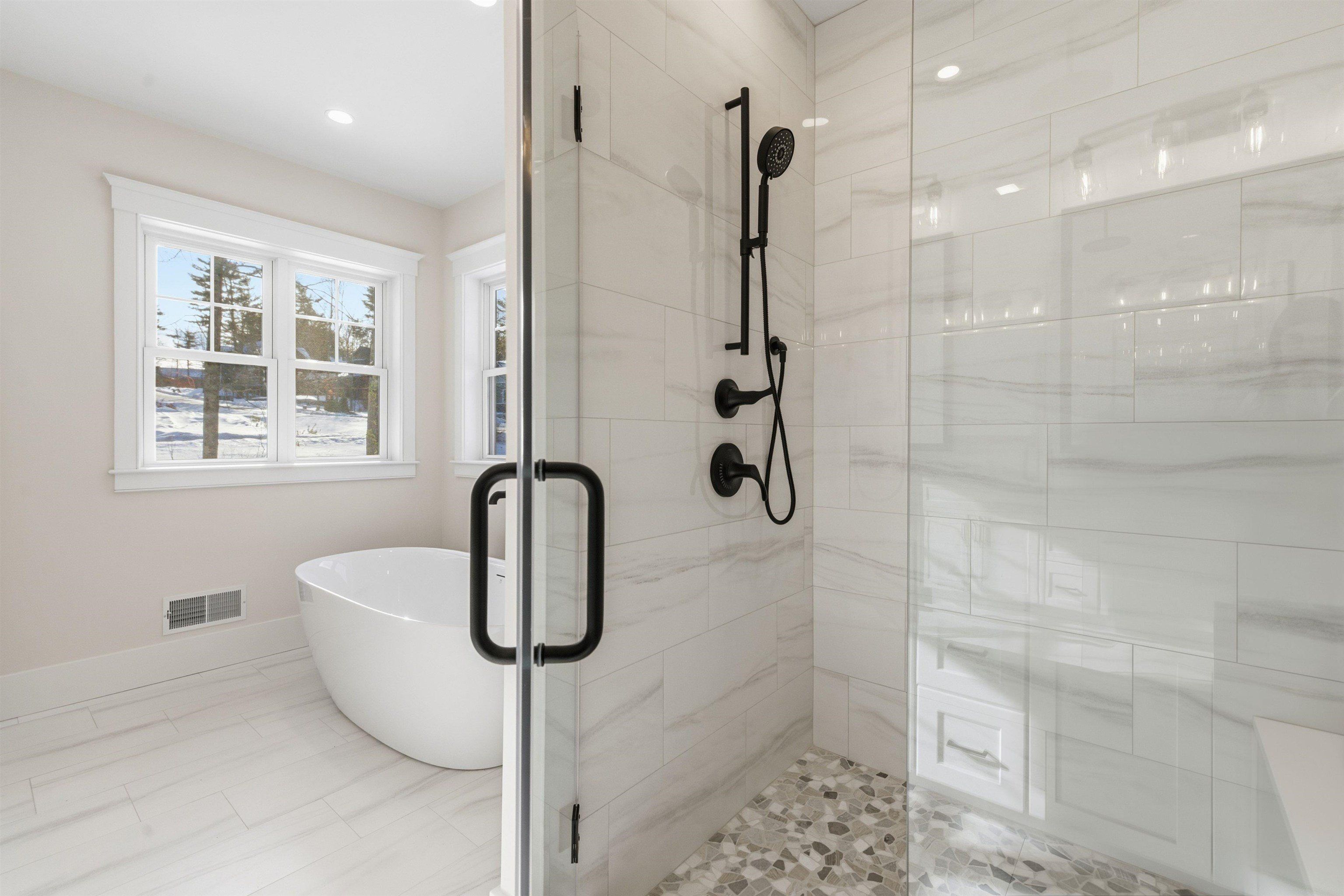 8 Deadreckoning Point. Laconia, NH 03246